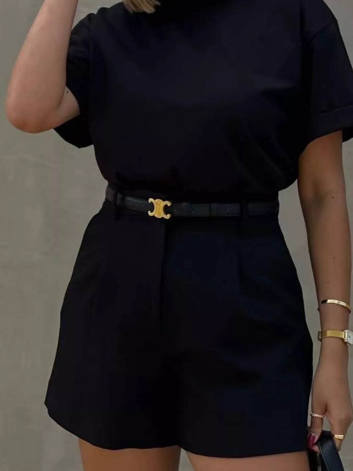 High-Waisted Pleated Shorts Secondary image