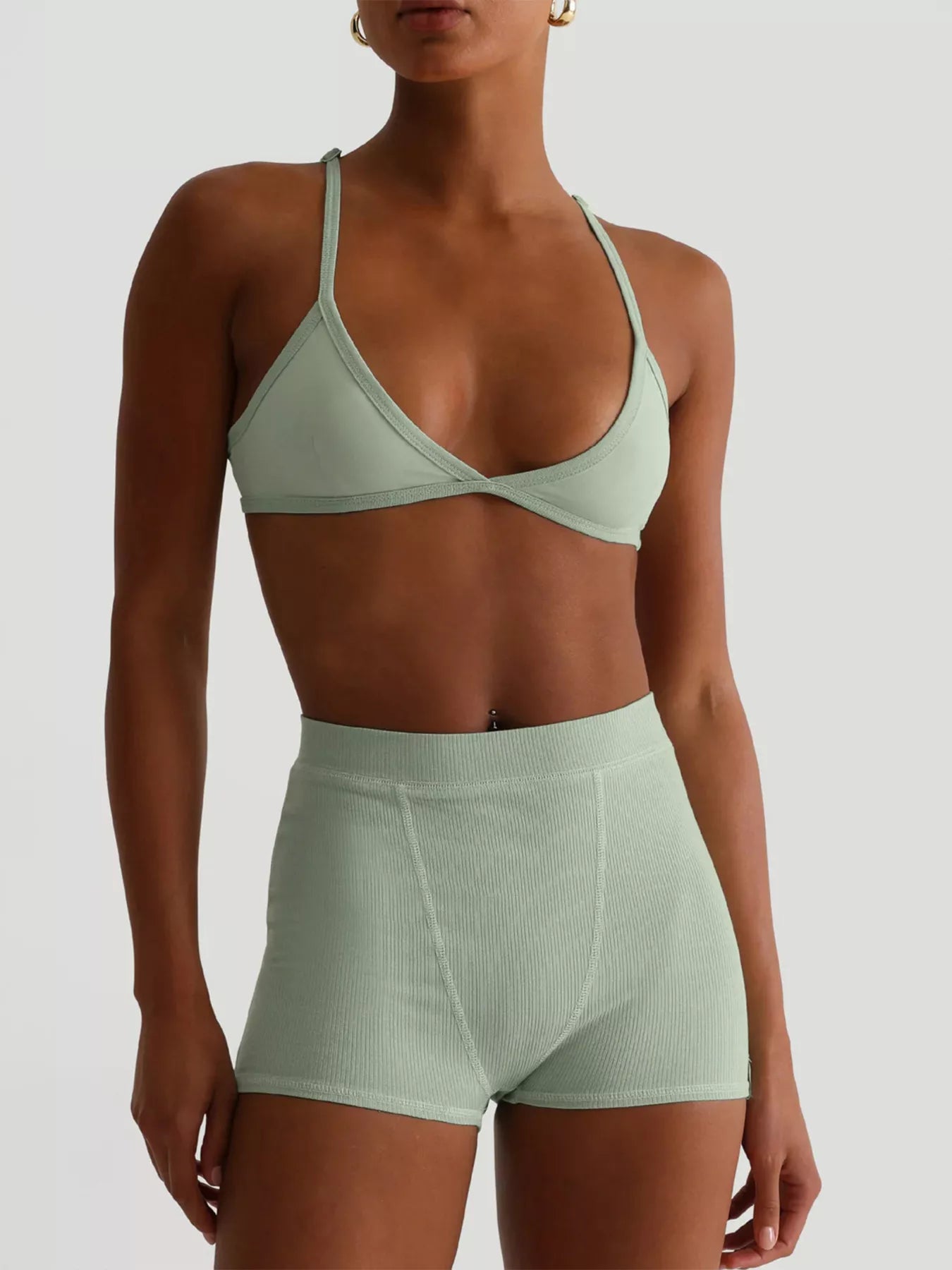 Seamless Bra and High Waist Shorts Active Set Secondary image