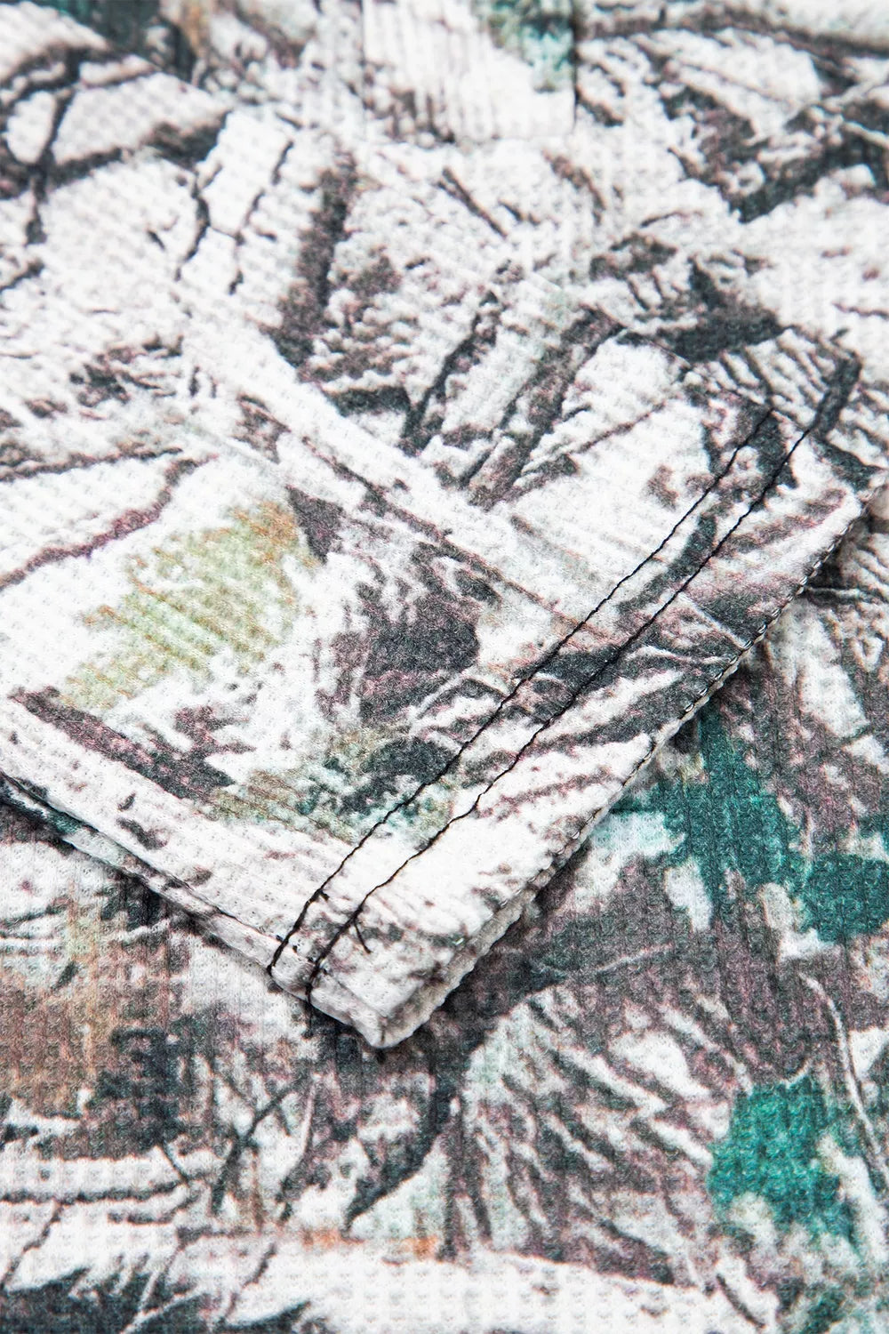Camo Long Sleeve Top Elastic Waist Shorts Two Piece Set - photo 10