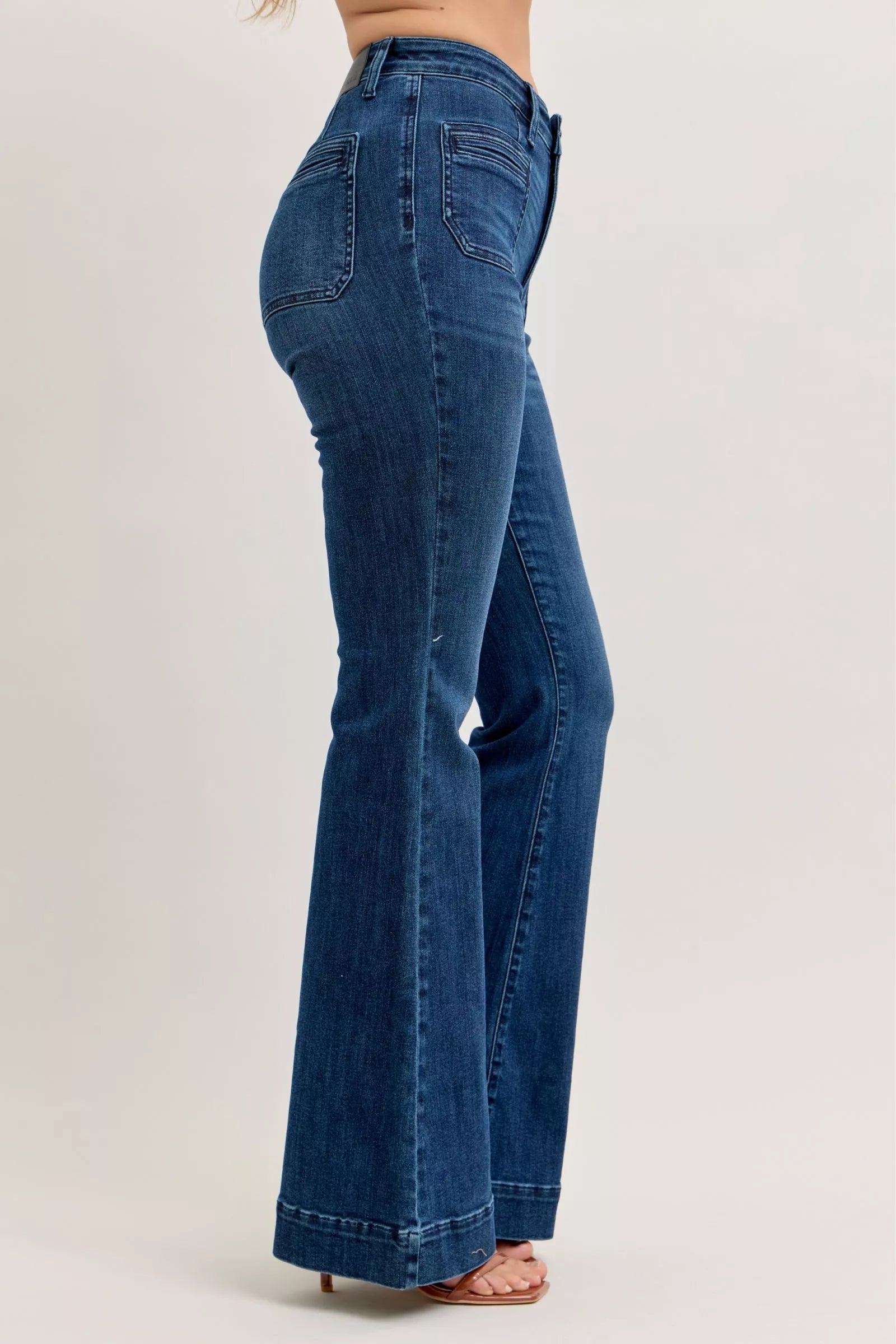 Judy Blue High-Waisted Flare Jeans with Front Pockets Secondary image