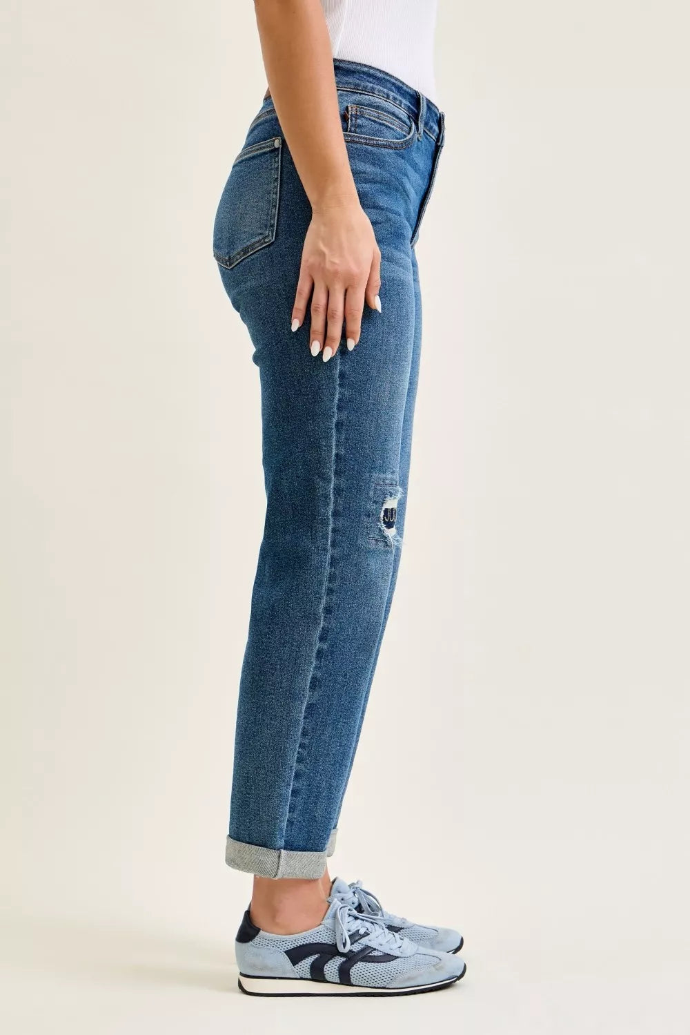 Judy Blue Mid Rise Boyfriend Embroidered Repair Patch Jeans Secondary image