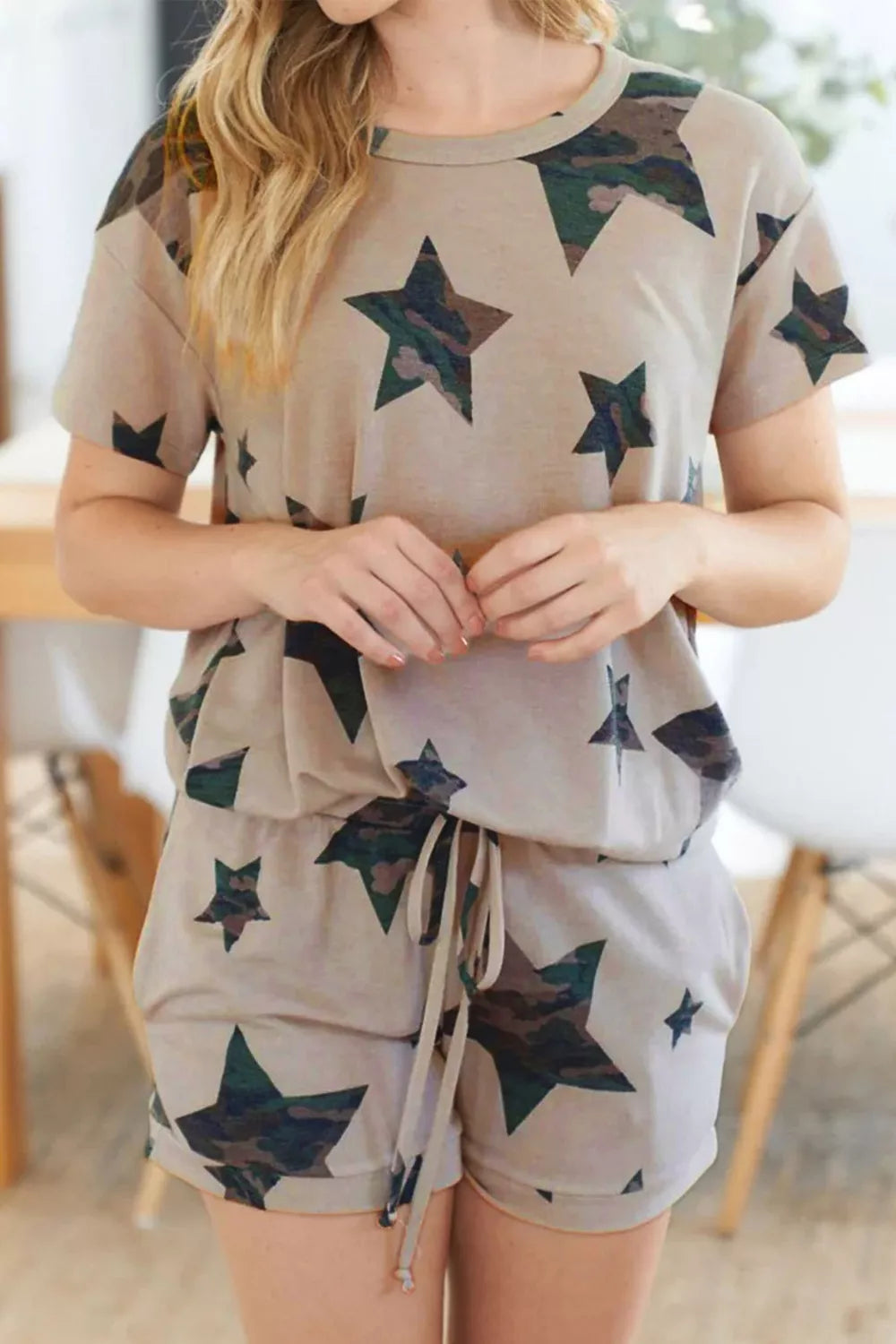 Camo Star Print Tee and Shorts Lounge Set Secondary image