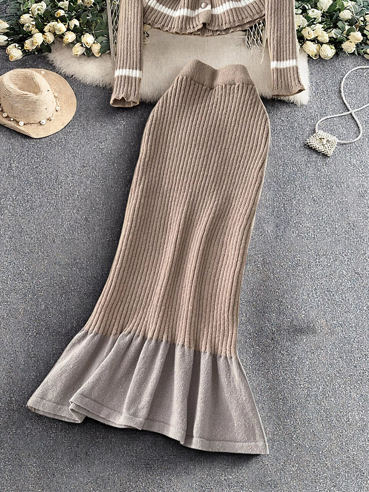 Ribbed Knit Cardigan and Skirt Sweater Set - photo 3