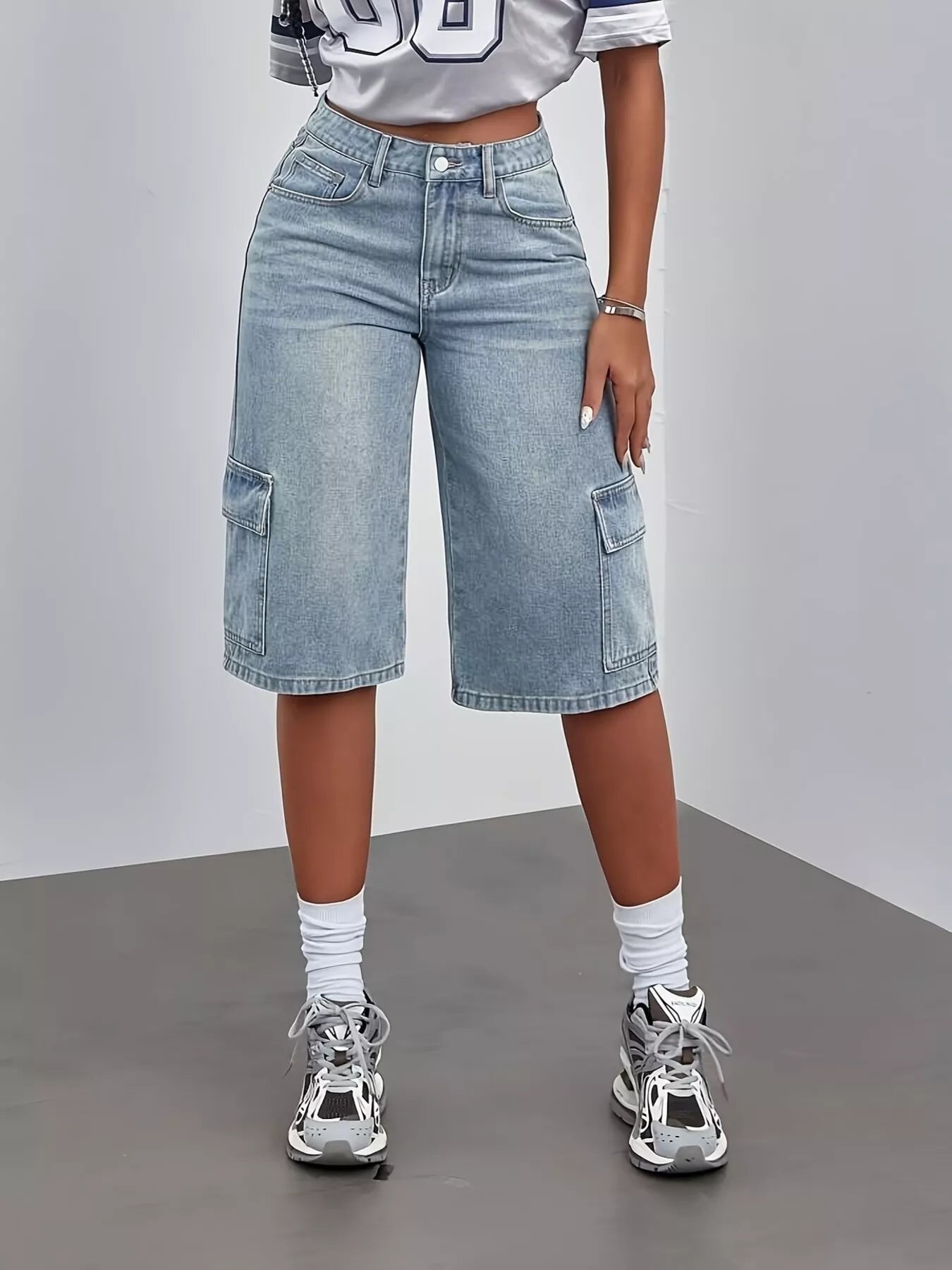 High Waist Denim Shorts Secondary image