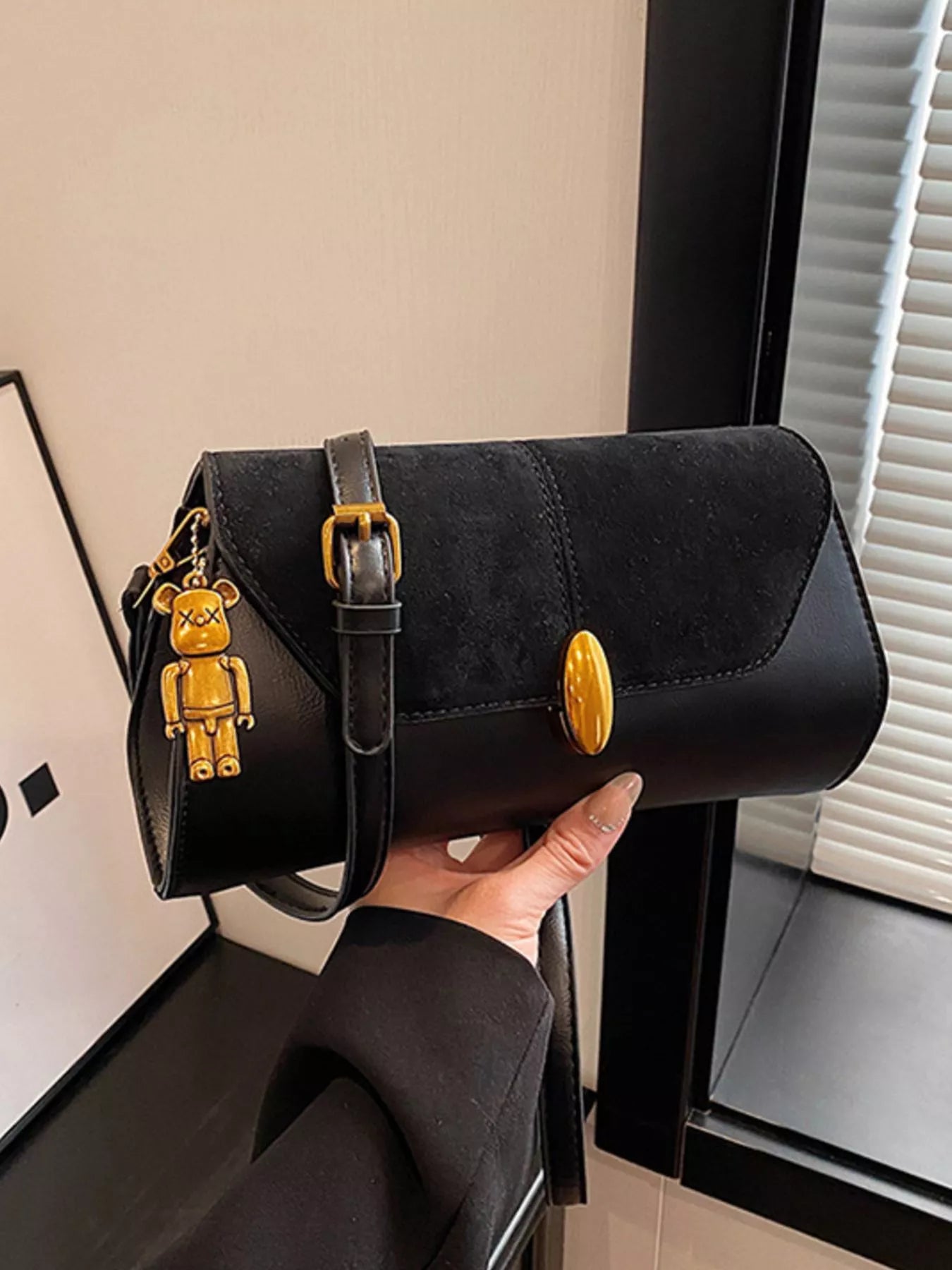 Adjustable Strap Flap Crossbody Bag Secondary image