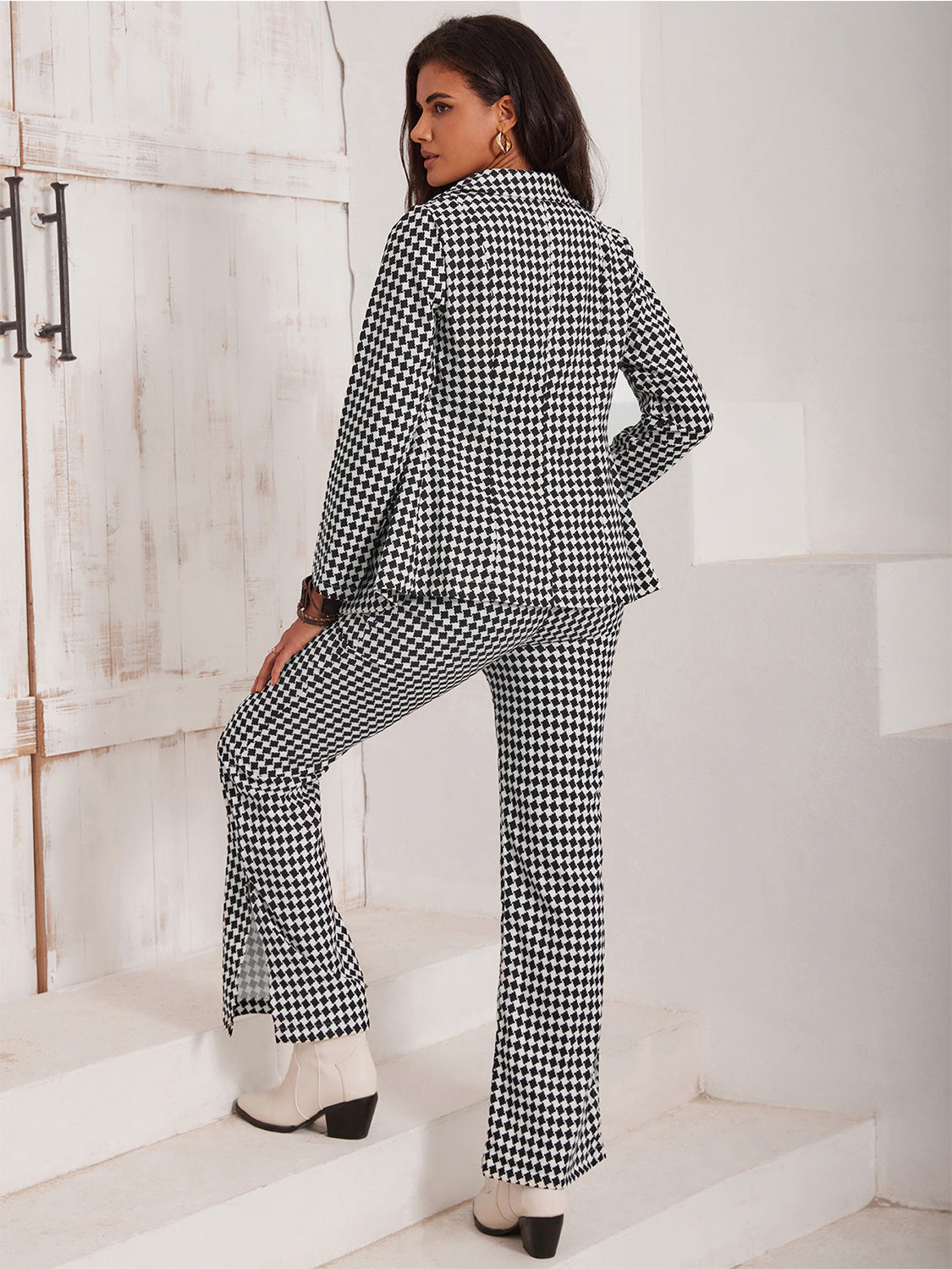 Checkered Blazer & Slit Pants Set Secondary image