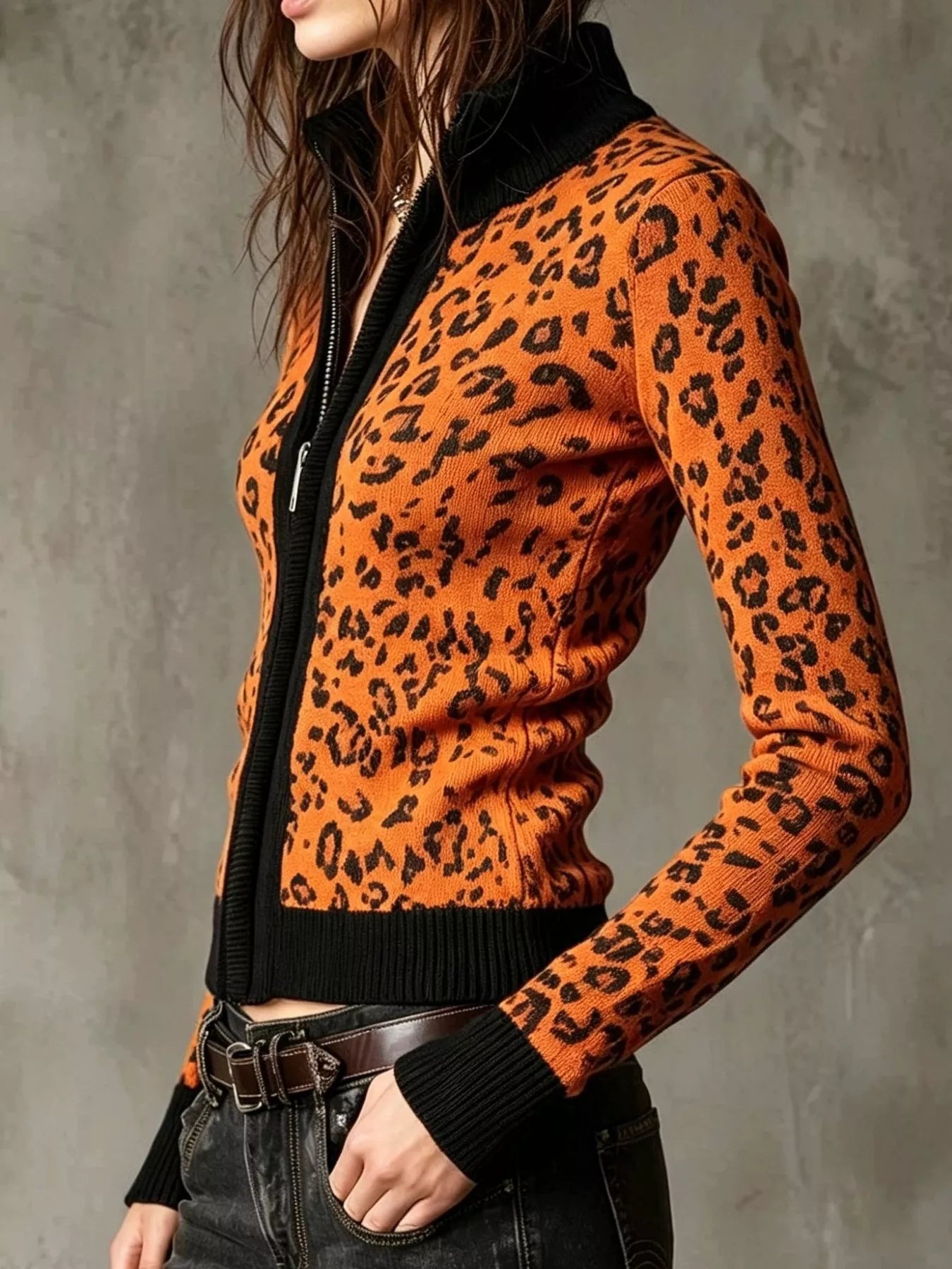 Leopard Zip-Up Knit Cardigan Secondary image
