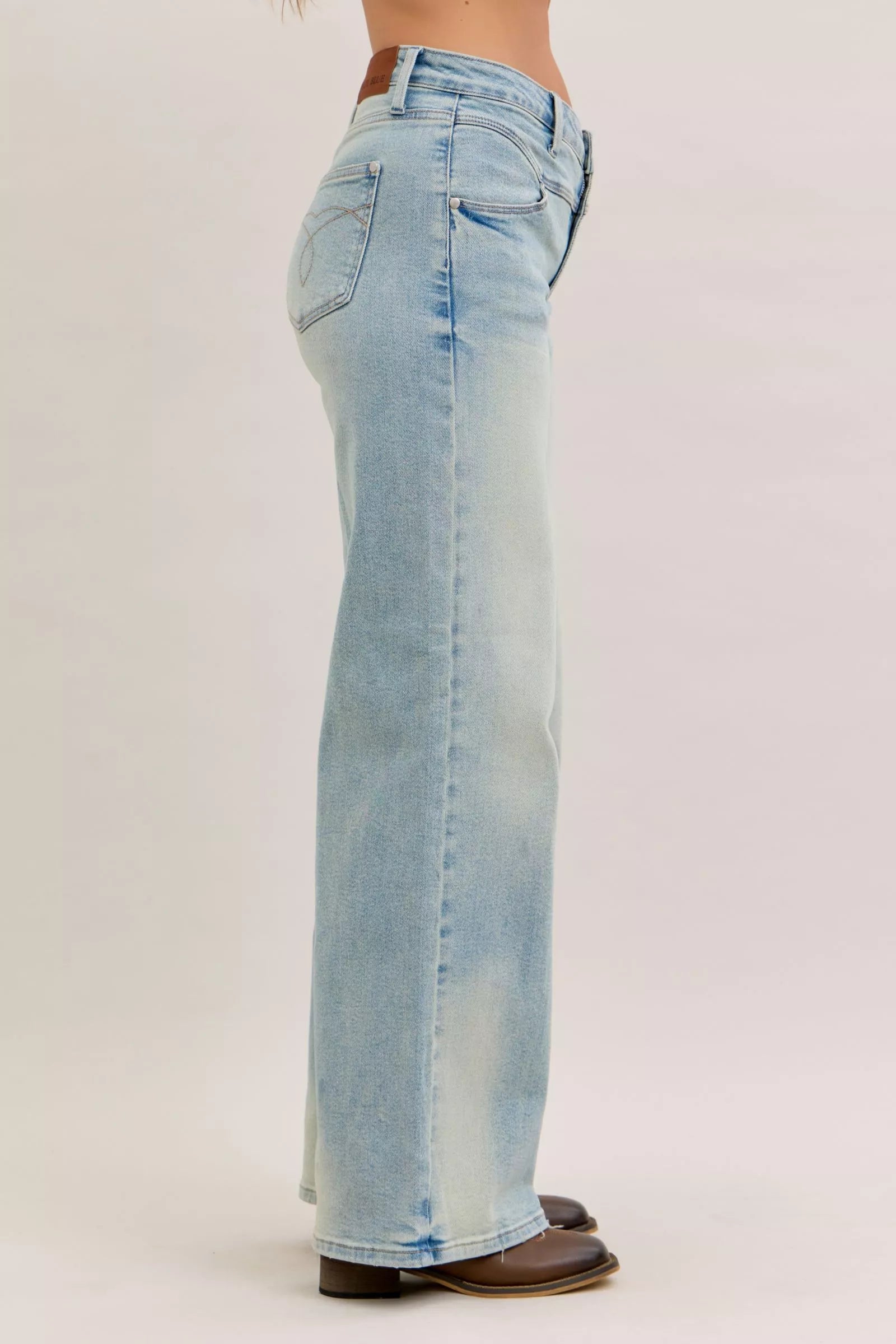 Judy Blue High Waist Column Straight Jeans Secondary image