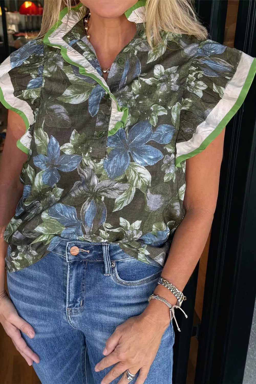 Ruffled Short Sleeve Floral Summer Blouse Secondary image