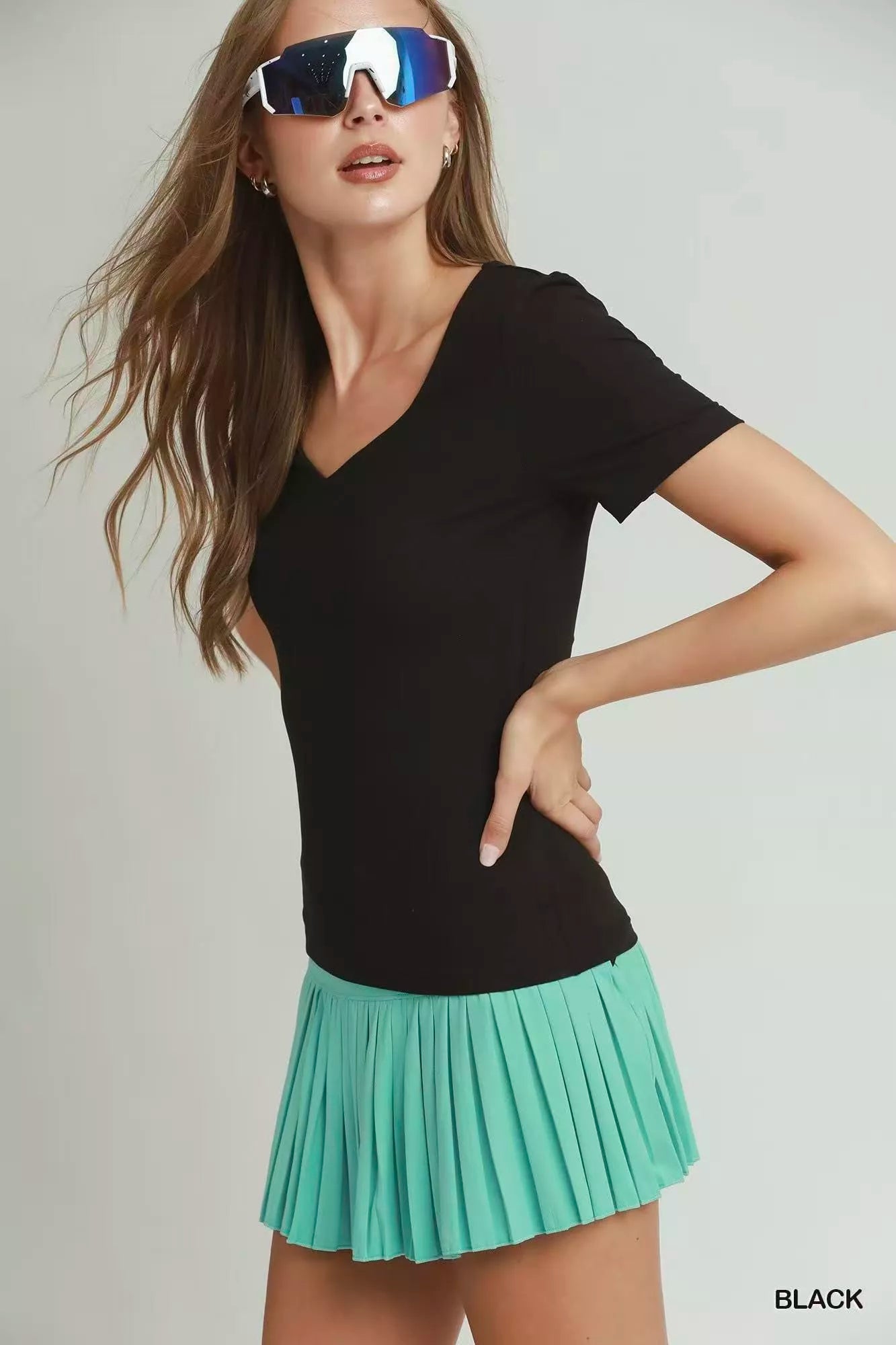 Umgee Sweetheart Neckline Front Double-Lined Top Secondary image