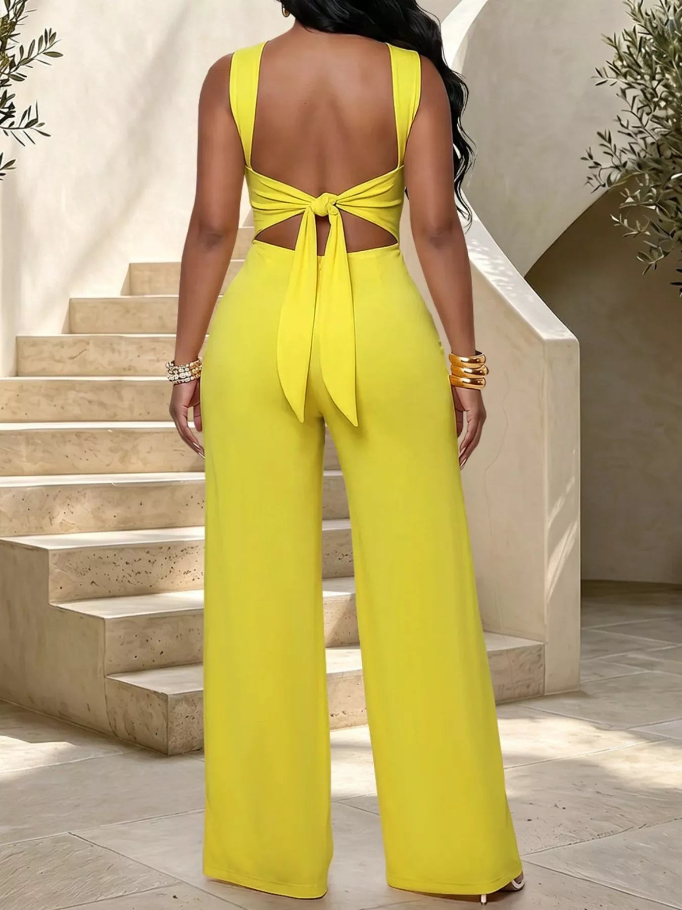 Backless Twist Top and Wide-Leg Pants Set Secondary image