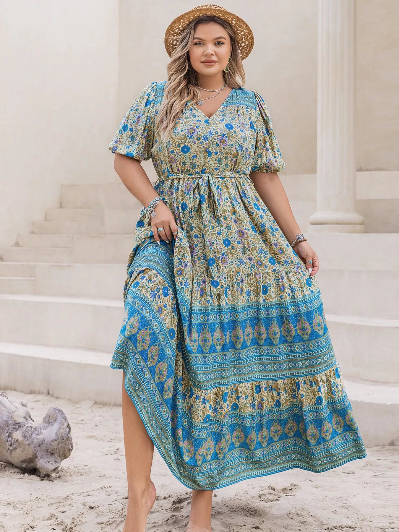 Plus Size V-Neck Floral Print Maxi Dress Secondary image
