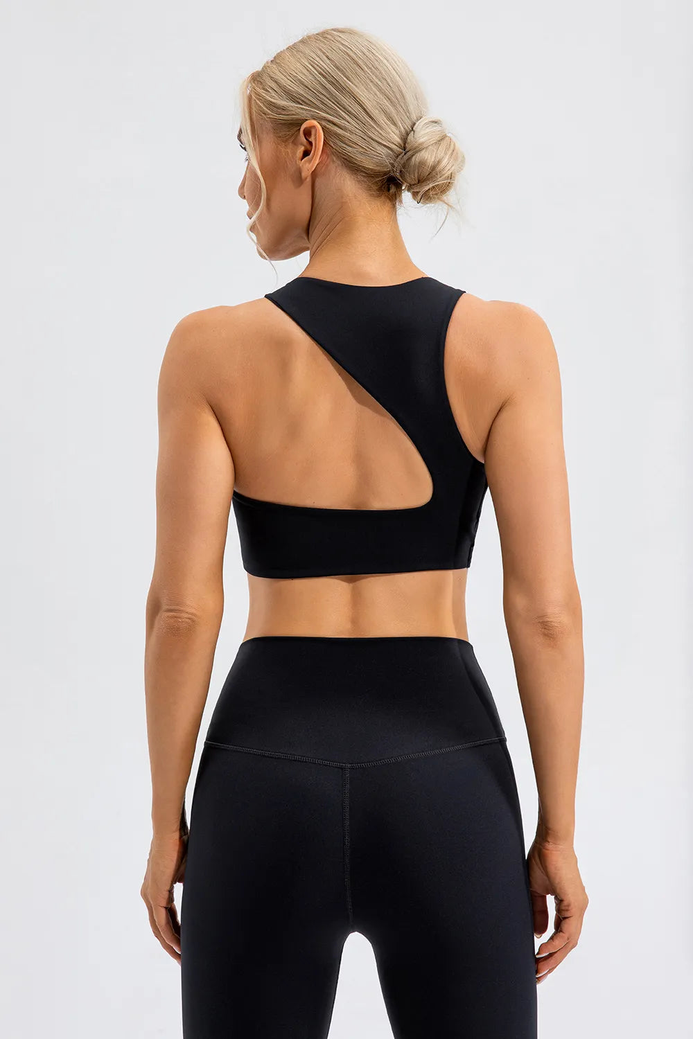 Round Neck Cutout Cropped Active Tank Secondary image