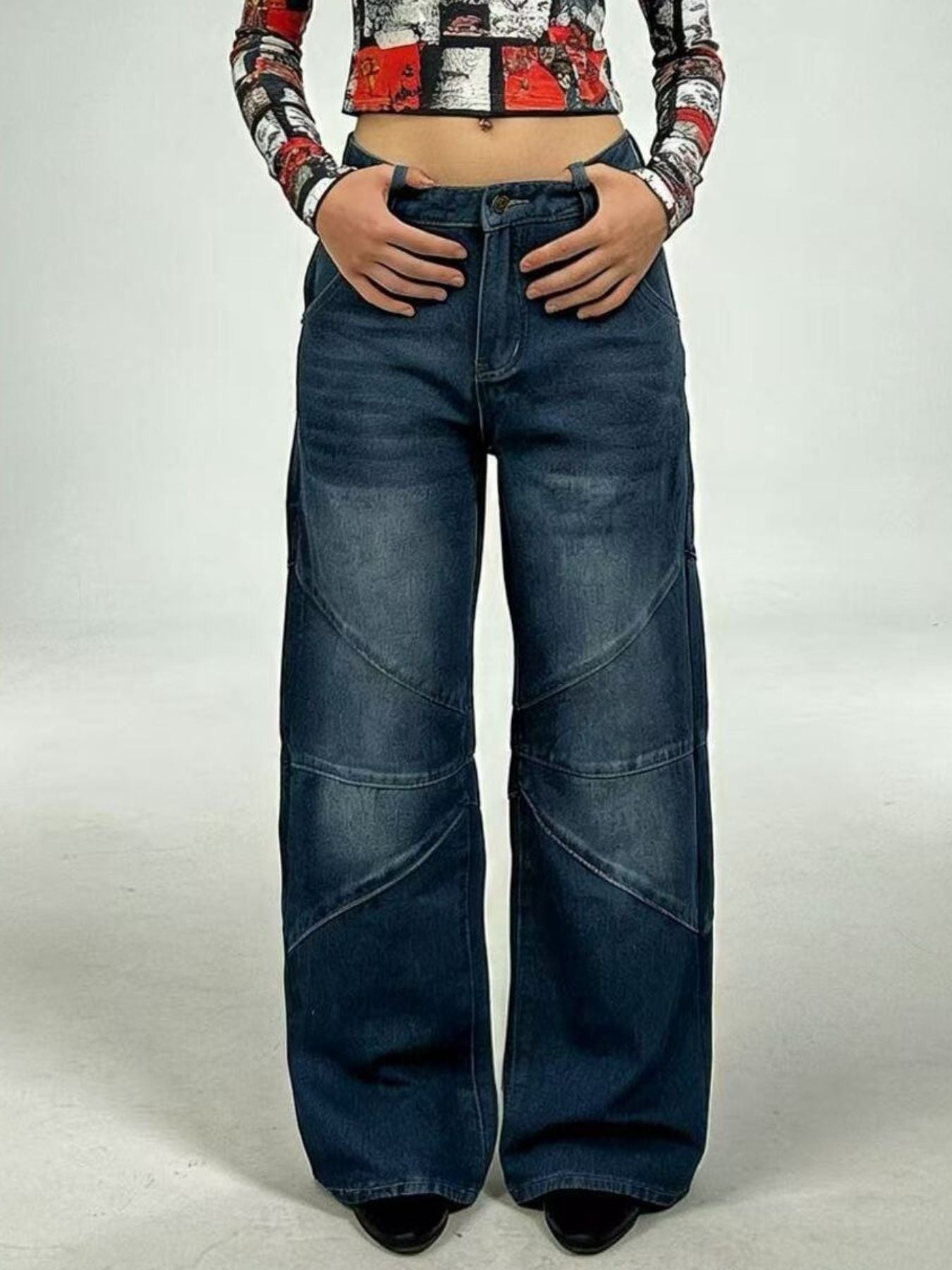 Vintage Wash Wide Leg Jeans Secondary image
