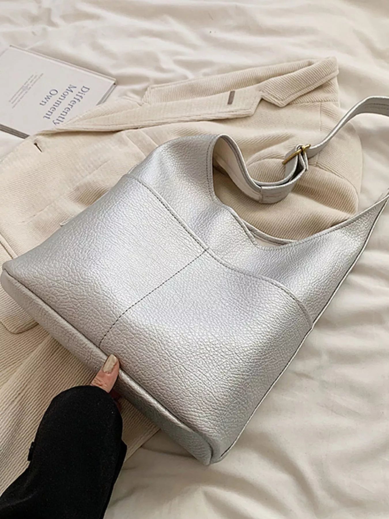Adjustable Strap Shoulder Bag Secondary image
