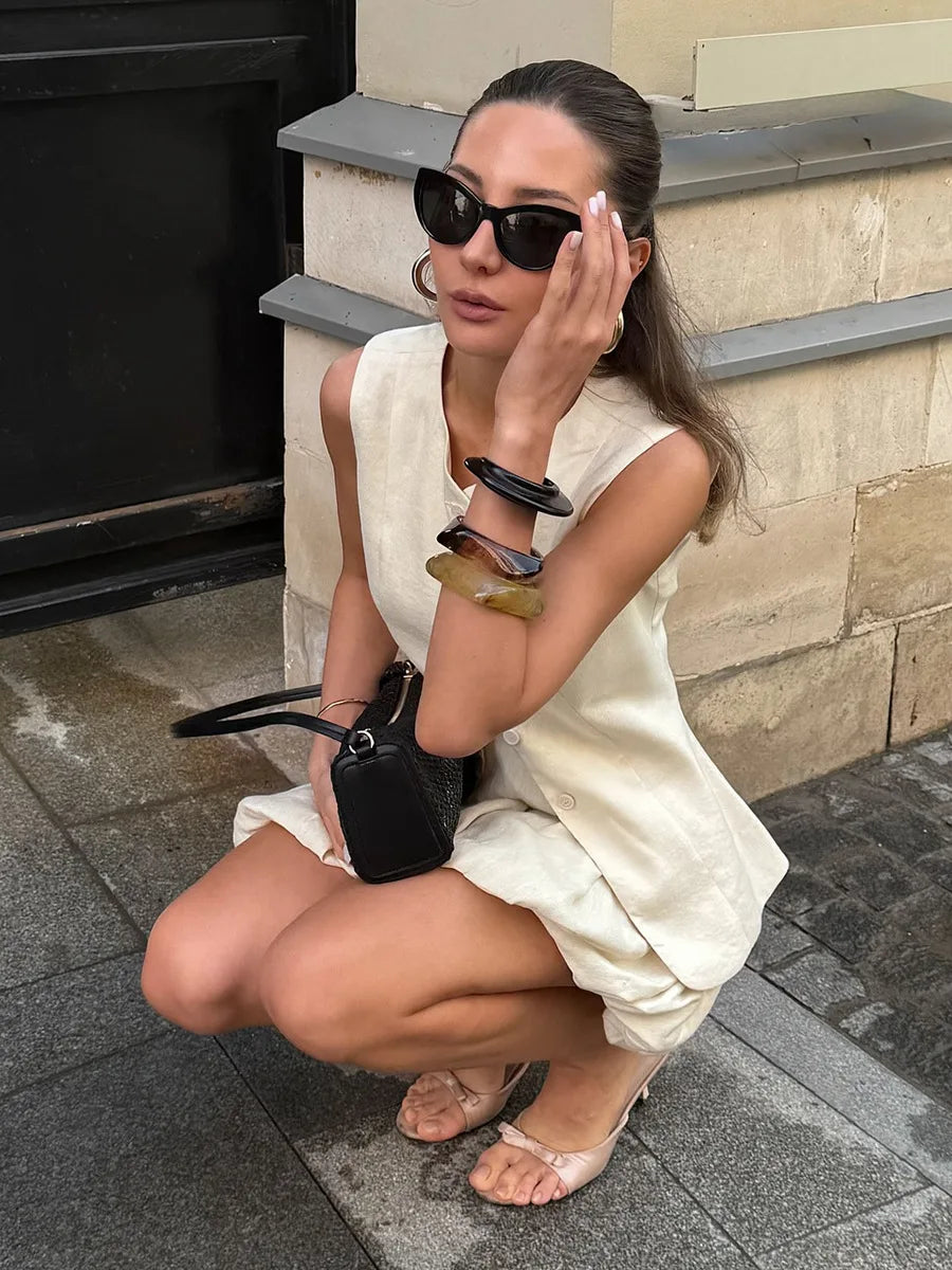 https://ae01.alicdn.com/kf/S3b21d0a9d7eb4c2fb0996de623da6f10K.jpg