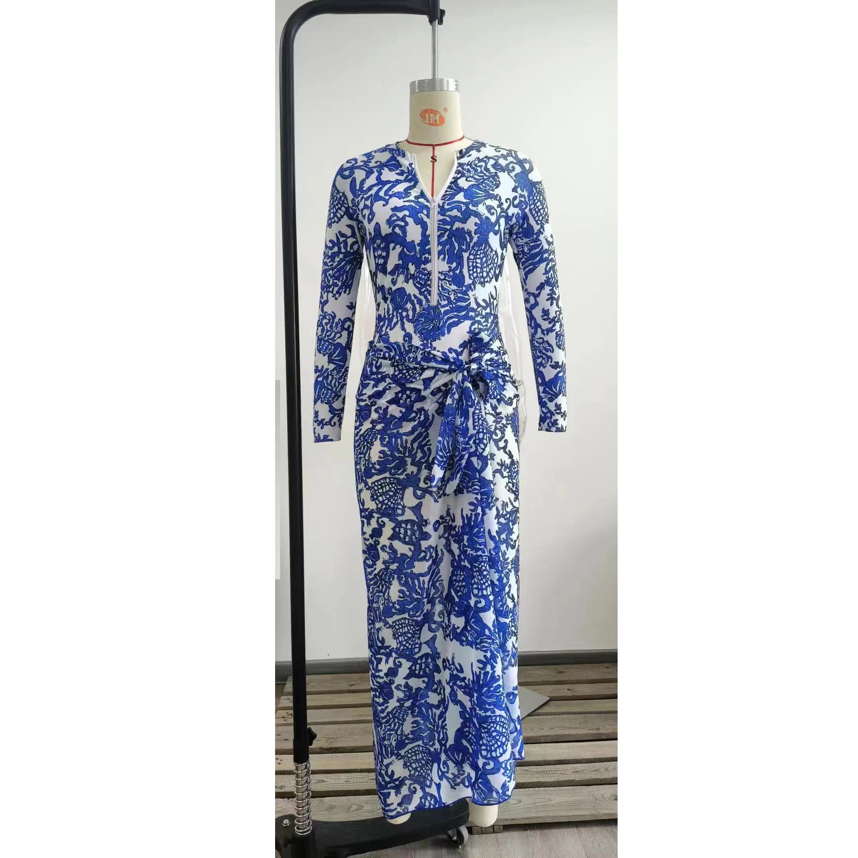 https://ae-pic-a1.aliexpress-media.com/kf/S6b1c5af7ad834797b6c3c63274f2770aV.jpg