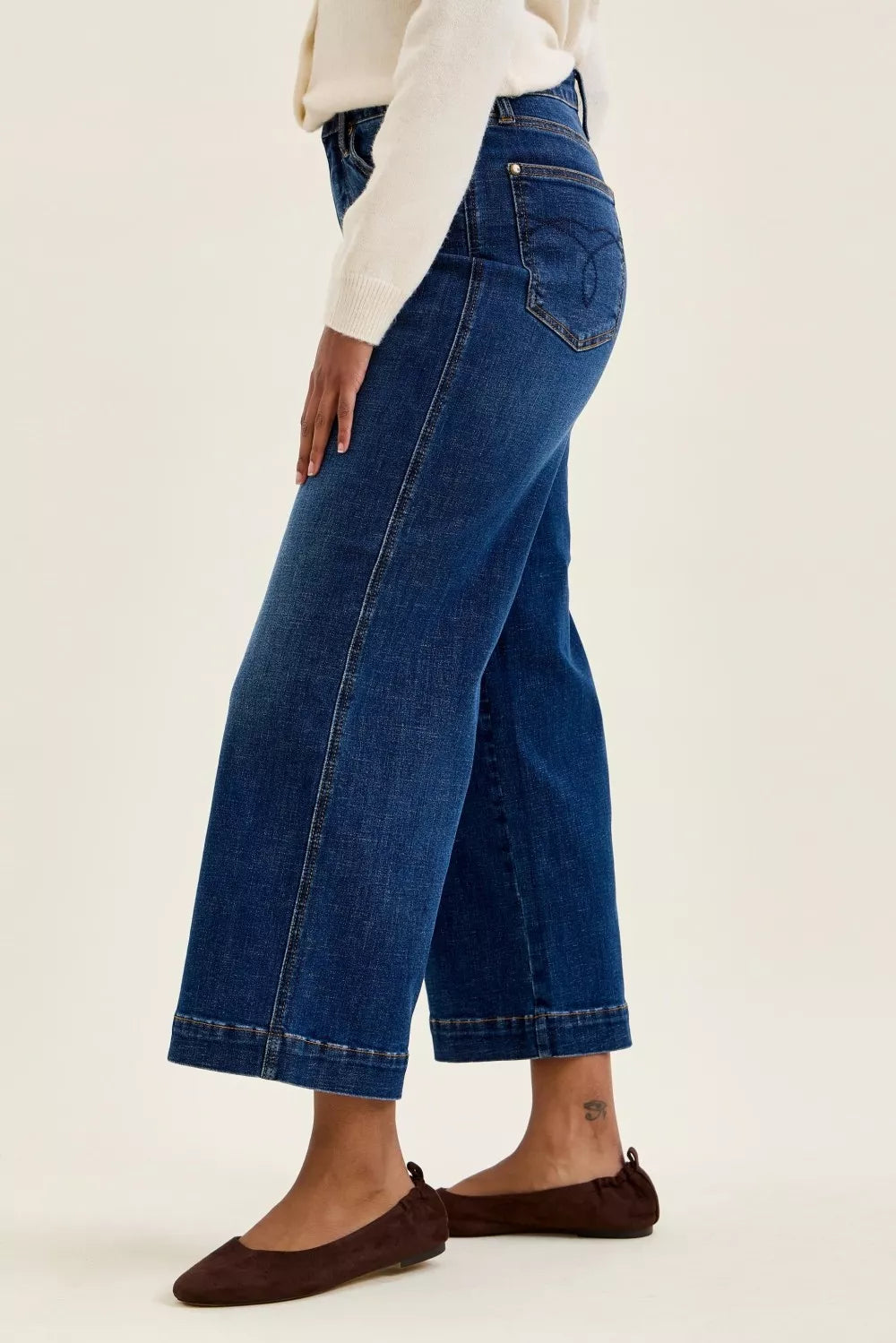 Judy Blue High Waist T.C. Claudia Ankle Wide Jeans Secondary image