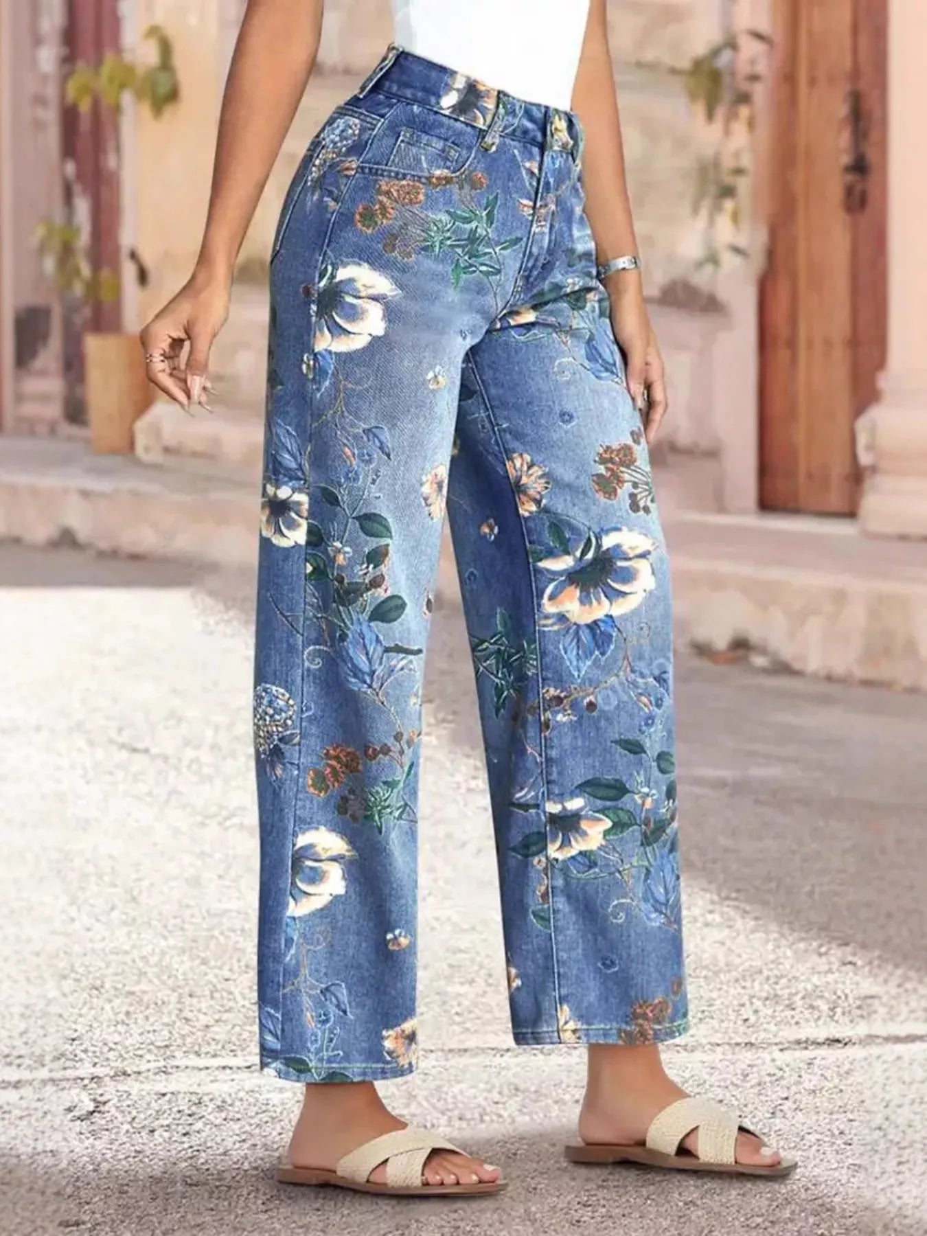 Floral Print Wide Leg Jeans Secondary image