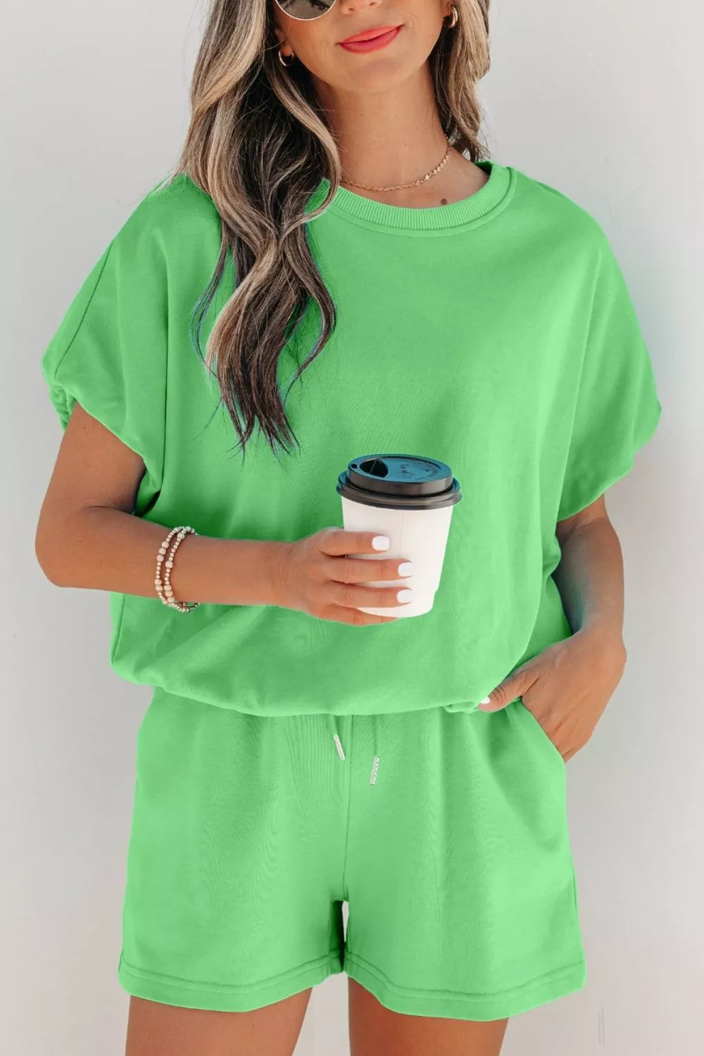 Solid Color Puffy Loose Top Drawstring Shorts 2pcs Outfit Secondary image