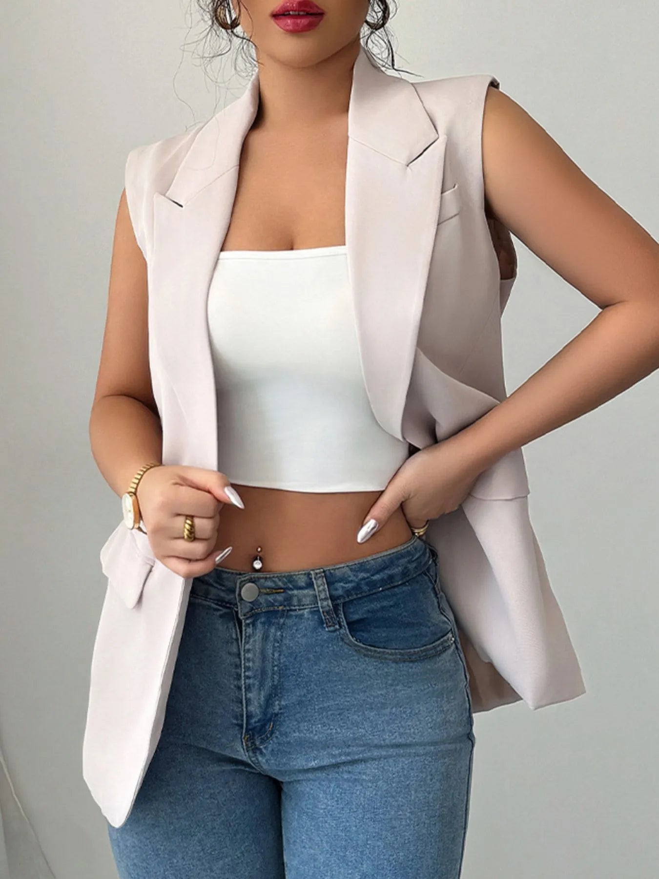 One Button Sleeveless Blazer Secondary image