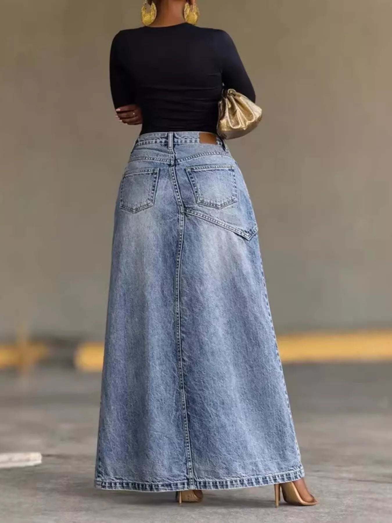 High-Waisted Slit Denim Skirt Secondary image