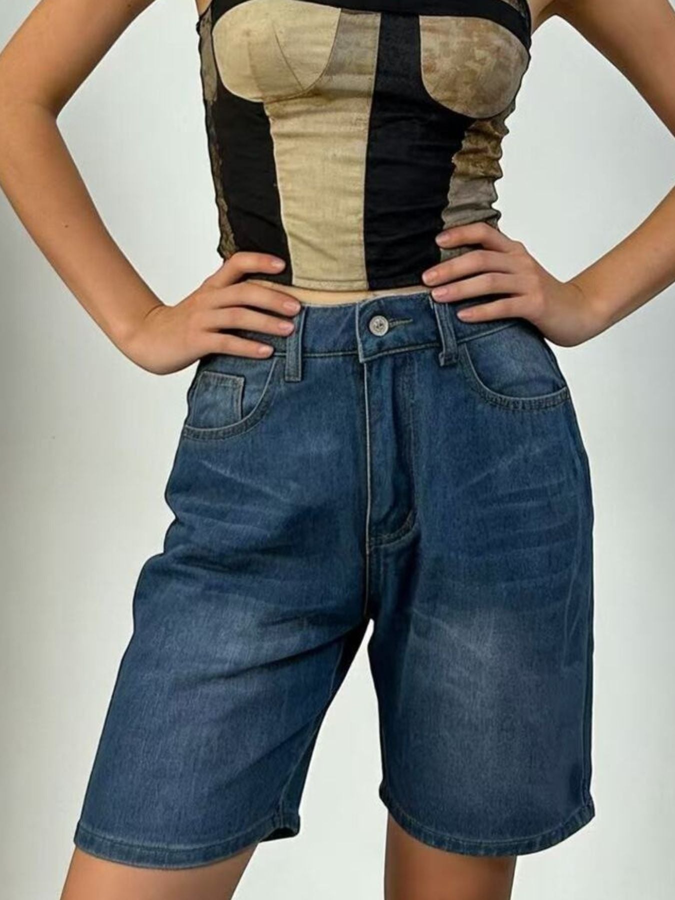 High Waist Denim Shorts Secondary image