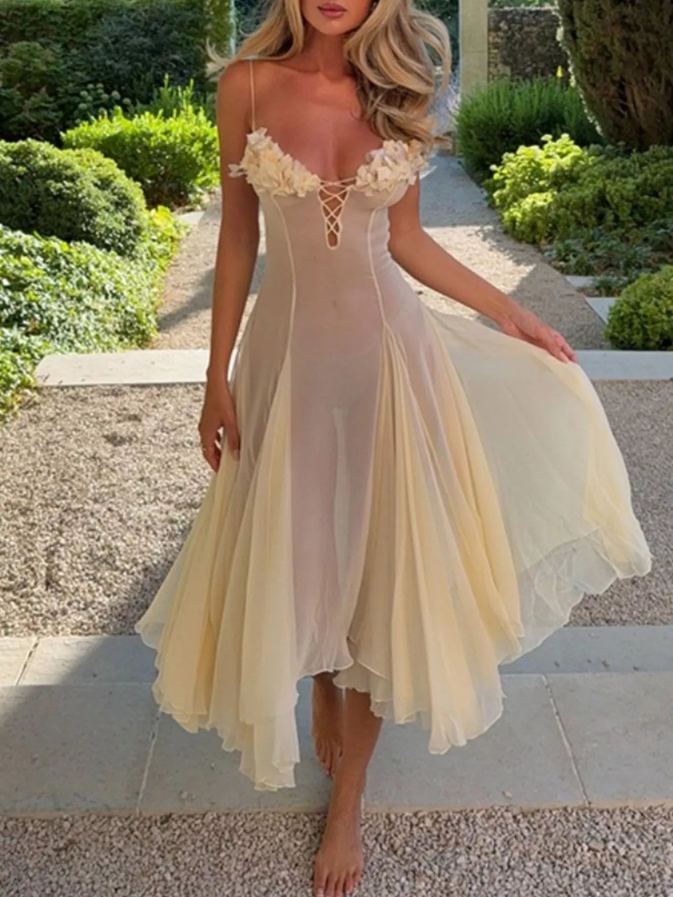 Floral Embellished Spaghetti Strap Dress Secondary image