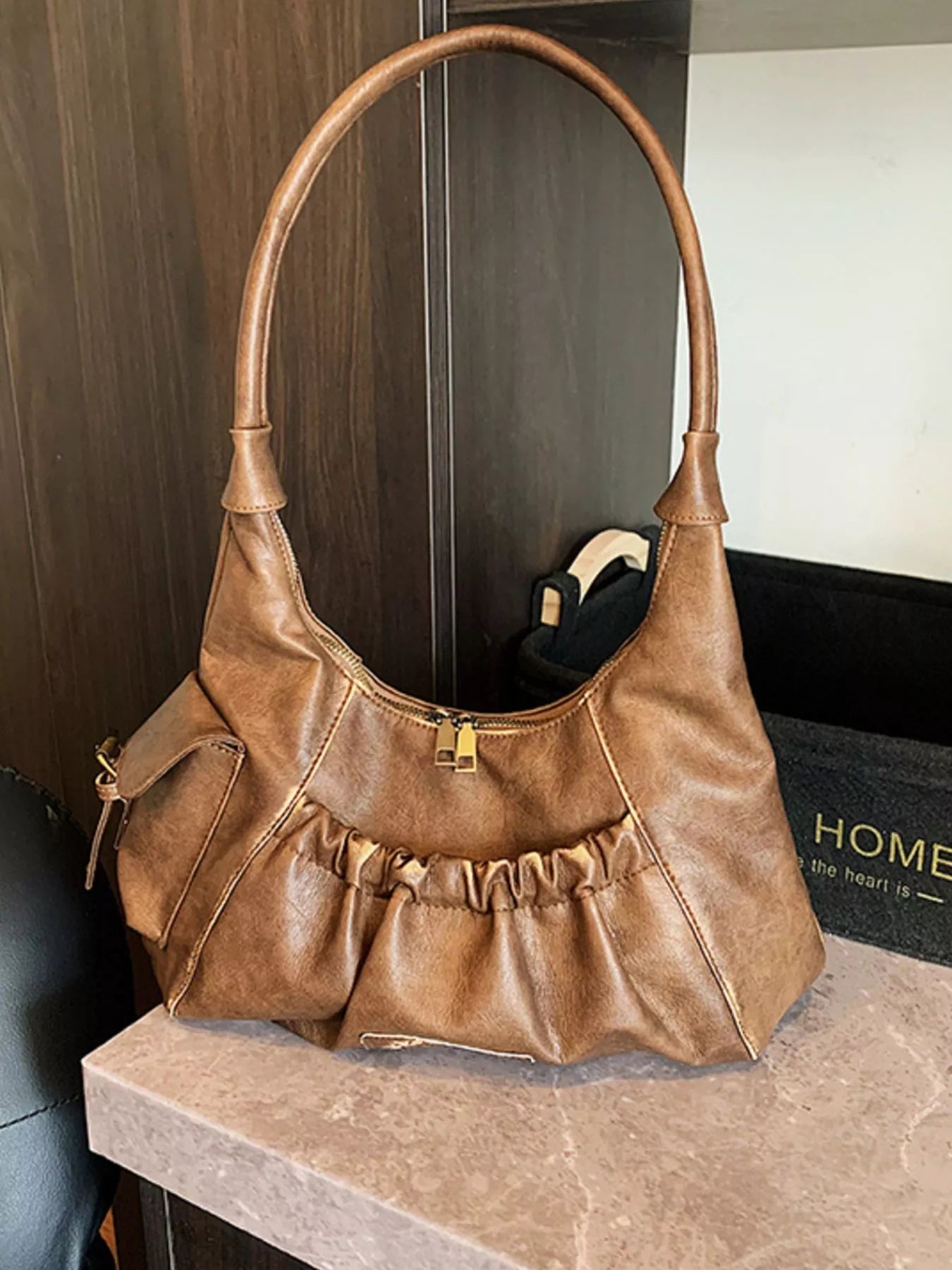 Vintage Ruched Hobo Shoulder Bag Secondary image