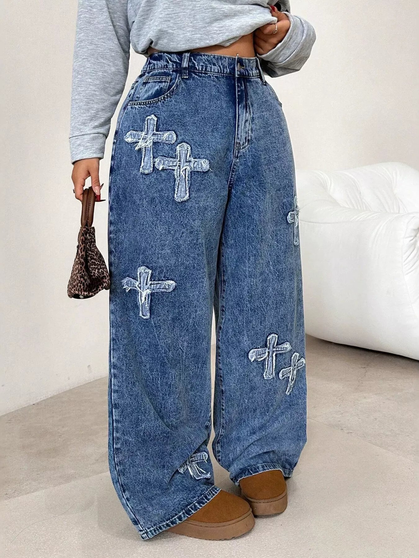 Embellished Cross Wide-Leg Jeans Secondary image