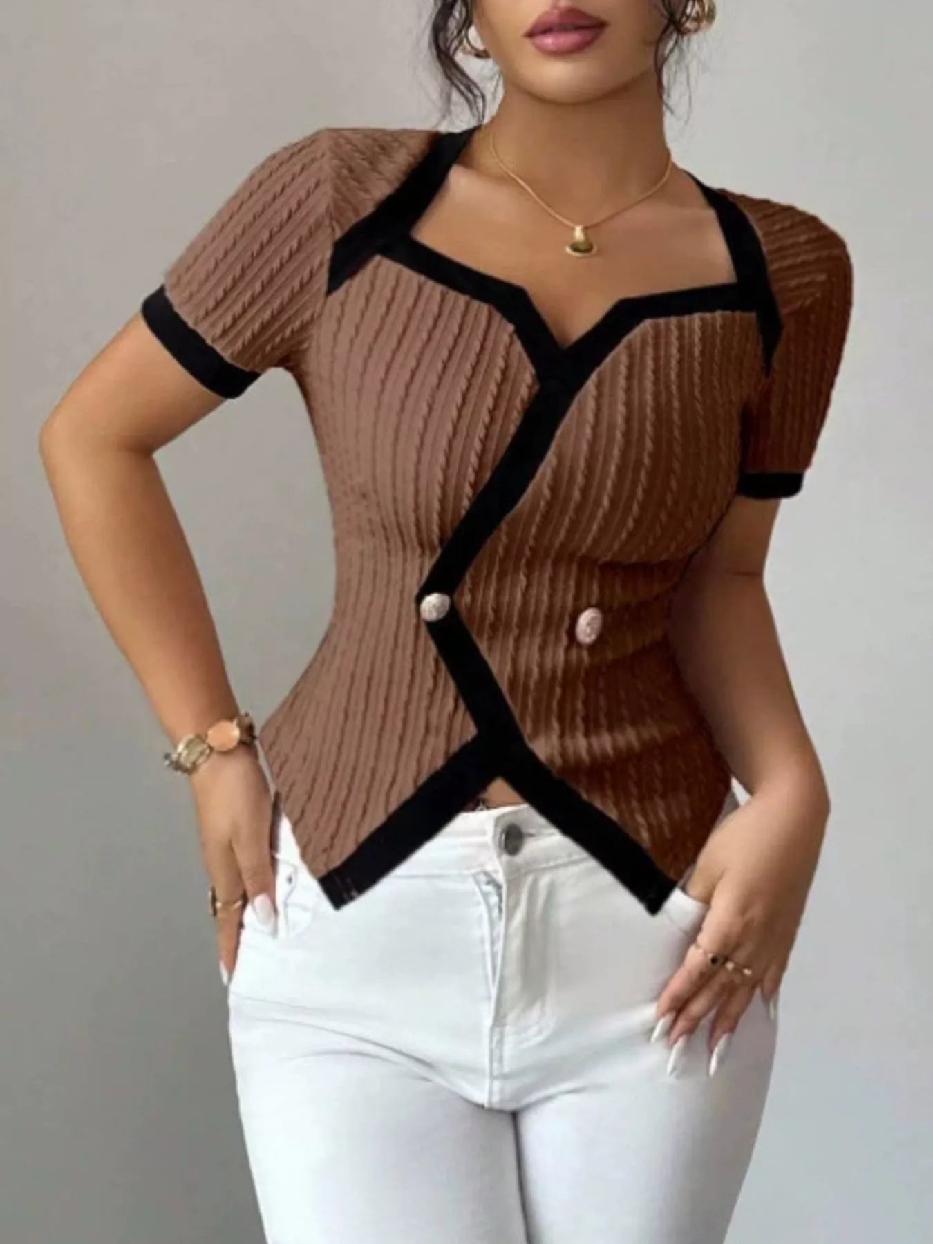 Contrast Trim Short Sleeve T-Shirt Secondary image