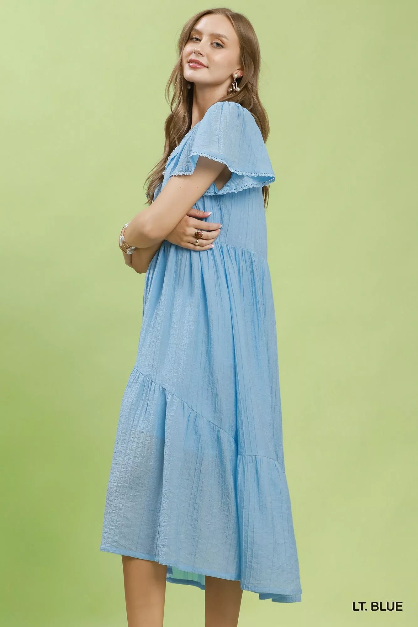 Umgee Textured Tiered Midi Dress with Side Pockets Secondary image