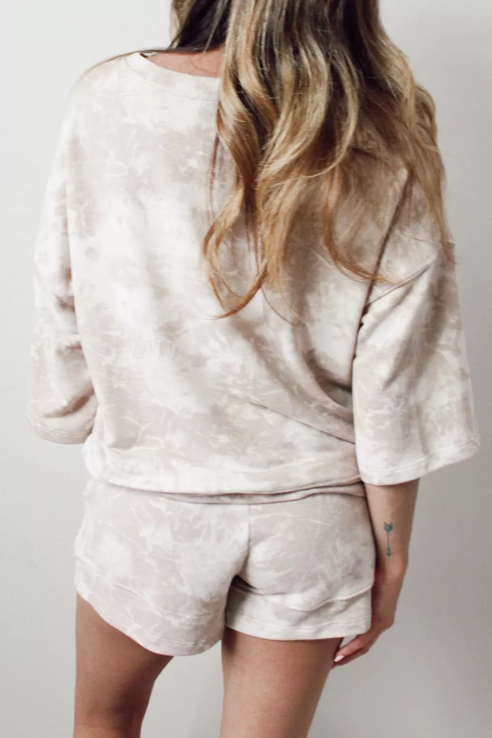 Relaxed Fit Tie-Dye Top and Shorts Set Secondary image