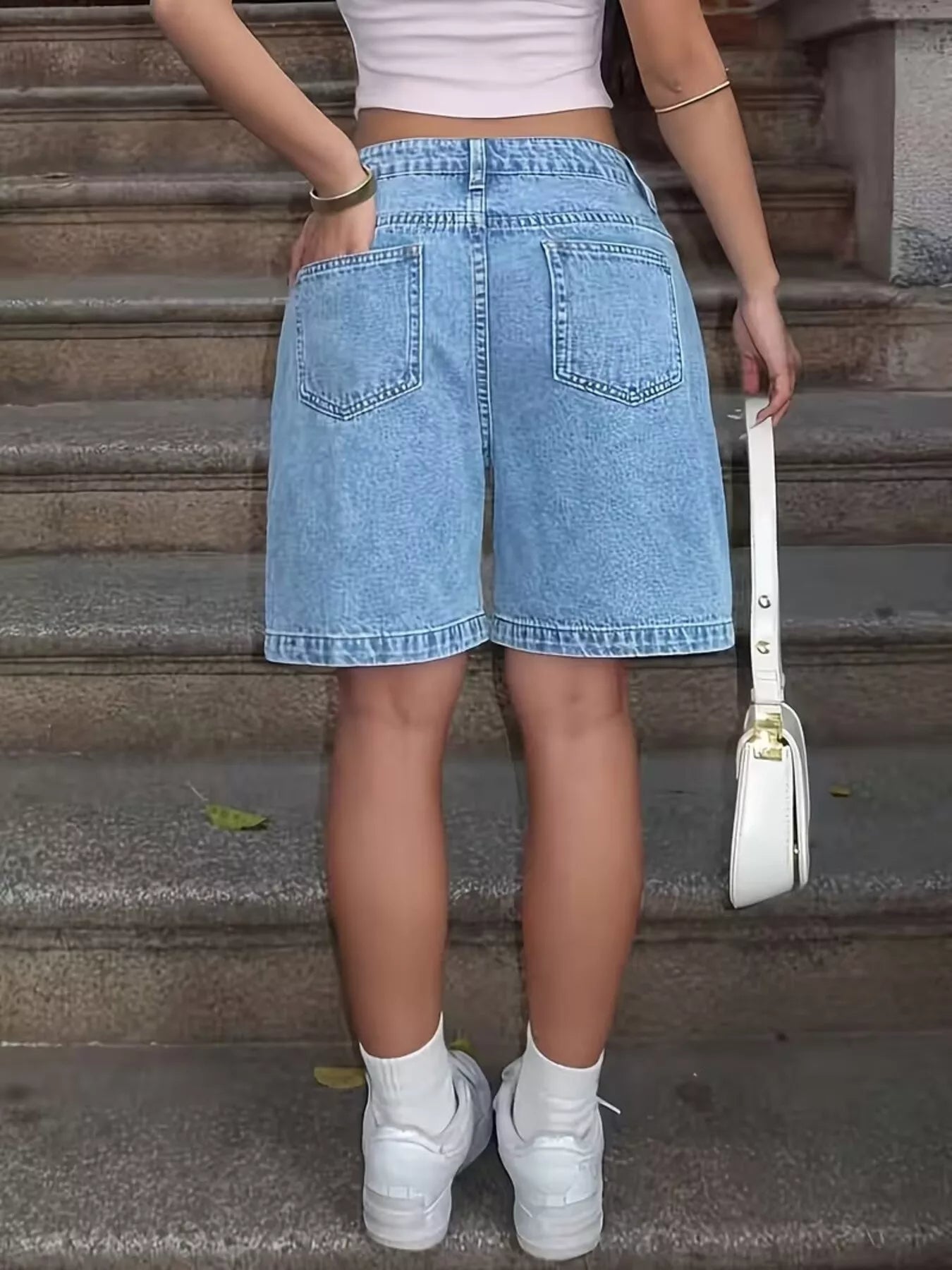 High Waist Relaxed Fit Denim Shorts Secondary image