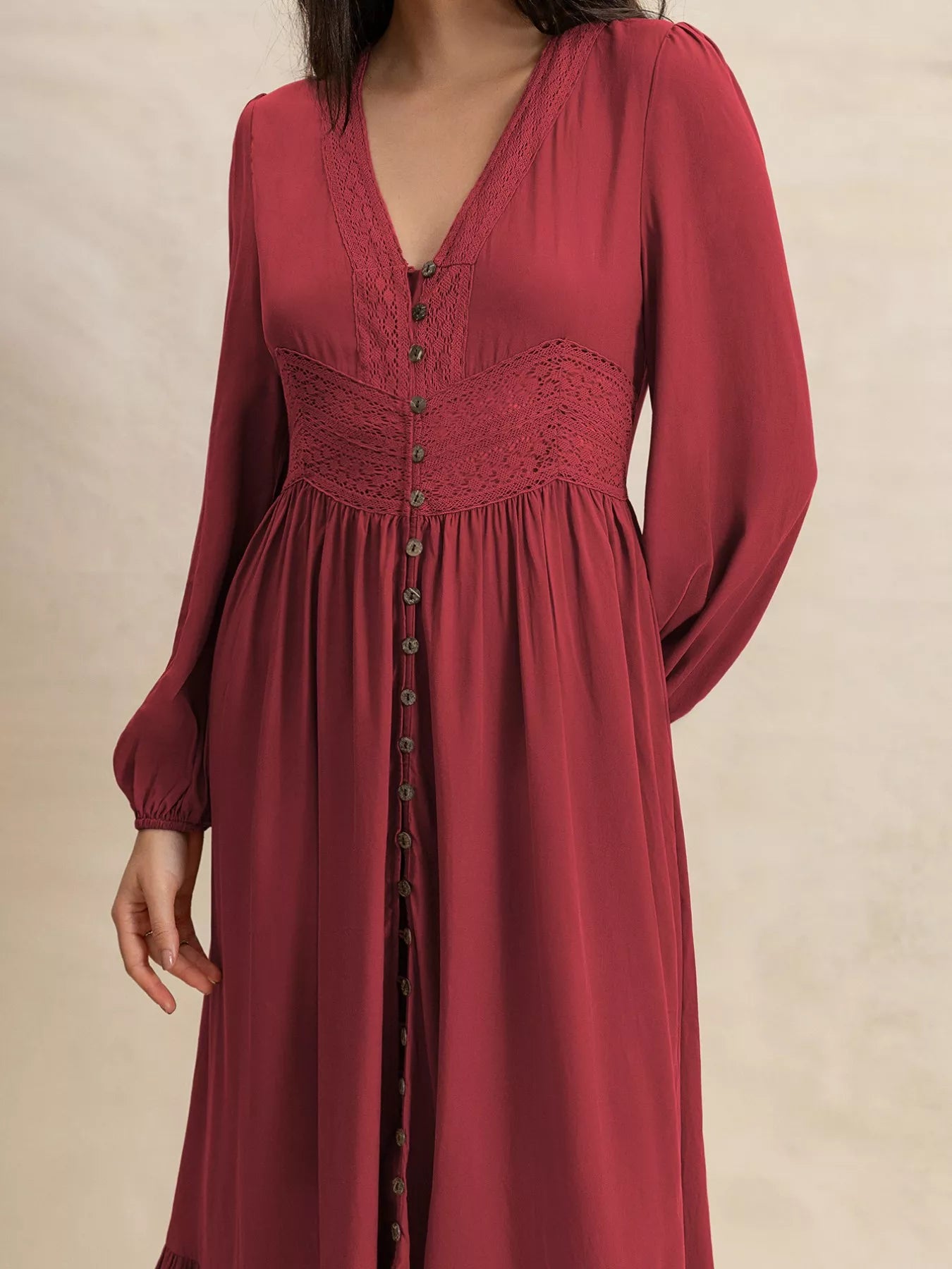 Plus Size V-Neck Balloon Sleeve Maxi Dress Secondary image
