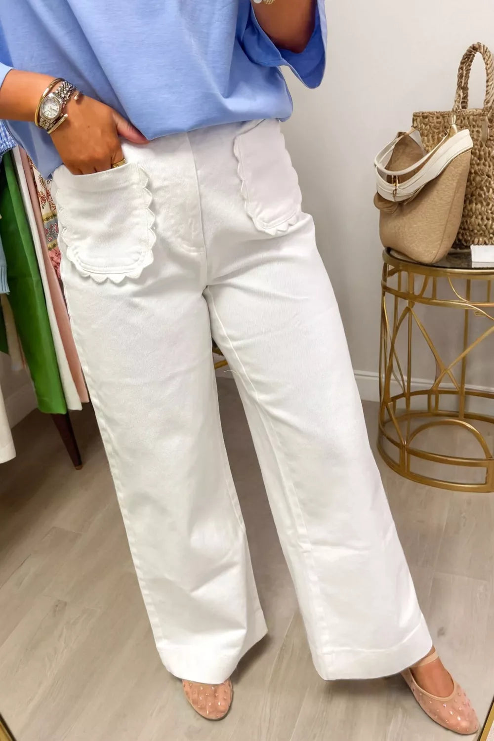 Solid Color Scalloped Patch Pocket Shift Jeans Secondary image