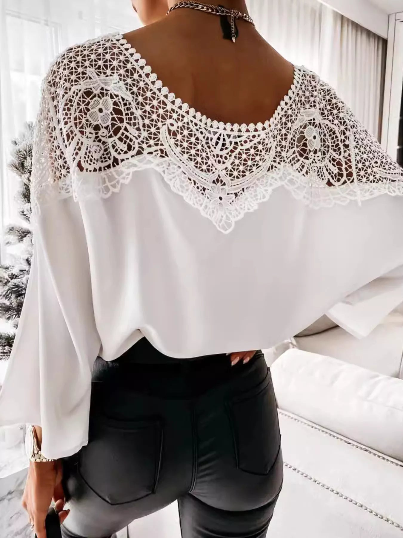Lace Trim Long Sleeve Blouse Secondary image
