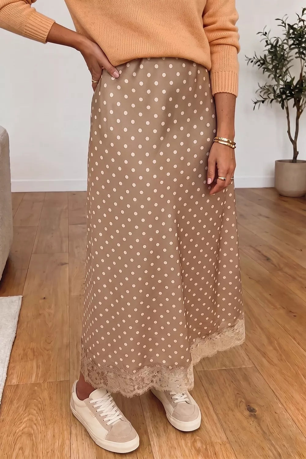 Polka Dot Lace Trim Midi Skirt Secondary image