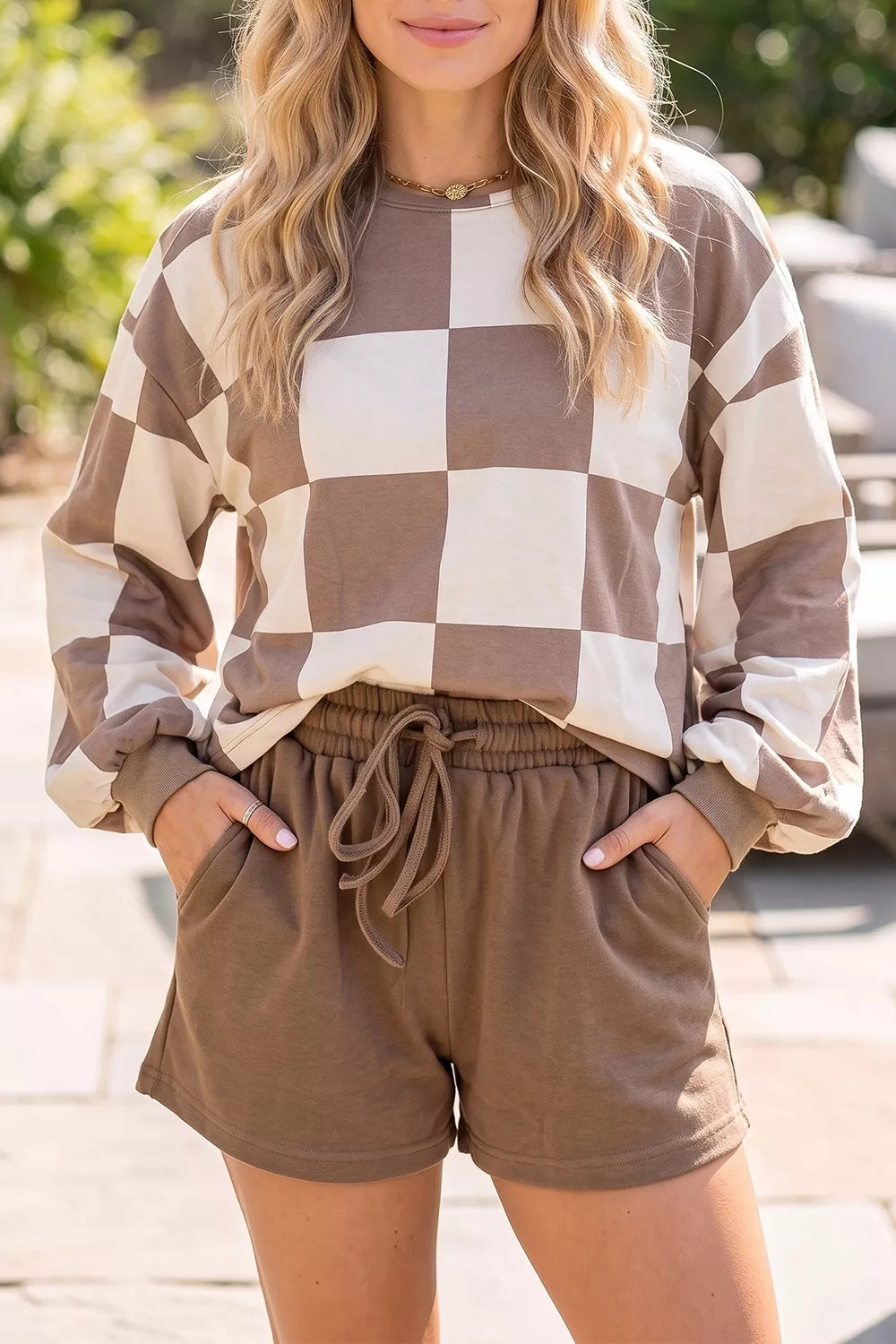Checkerboard Plaid Long Sleeve Solid Color Shorts 2pcs Set Secondary image