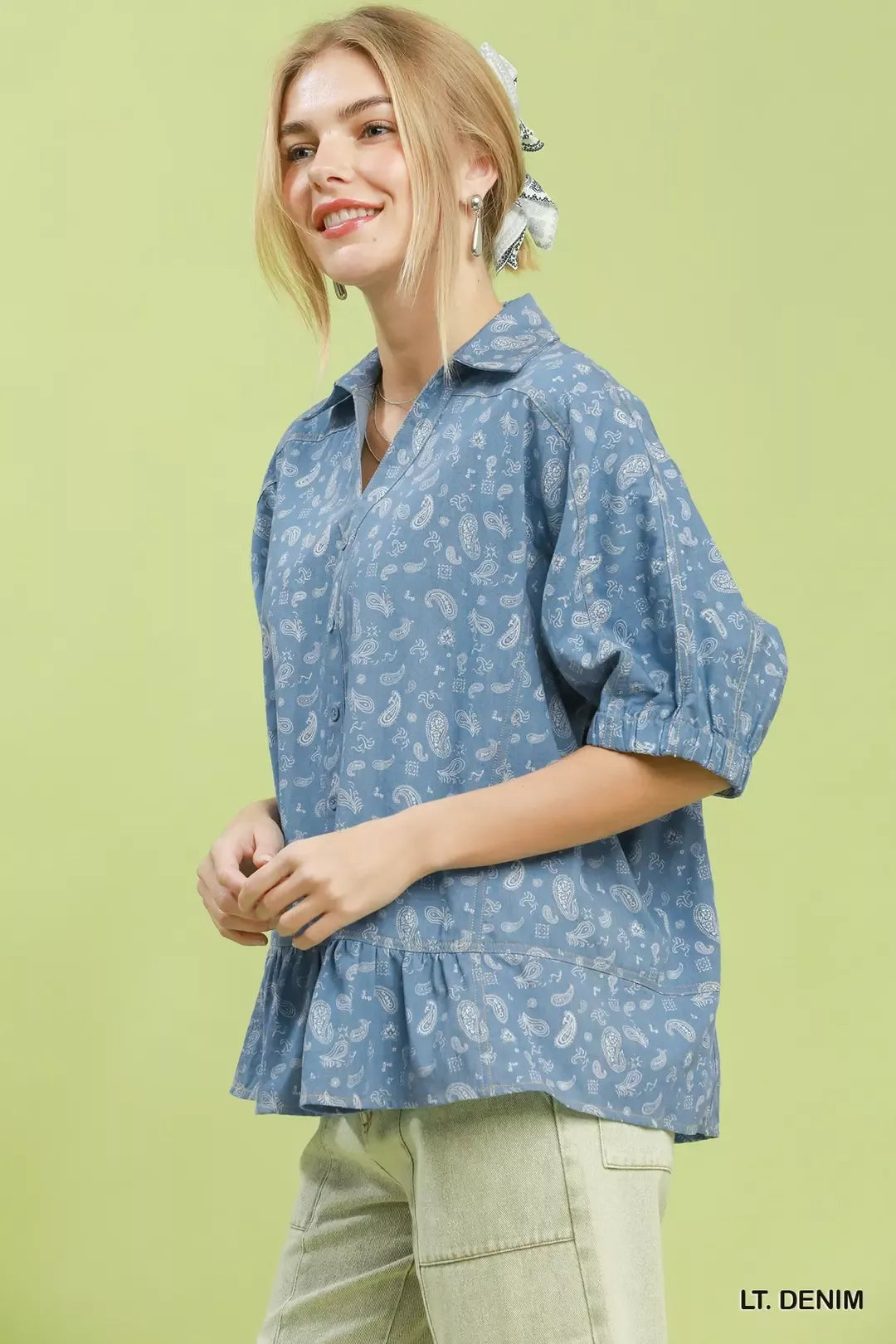 Umgee Paisley Print Chambray Top Secondary image