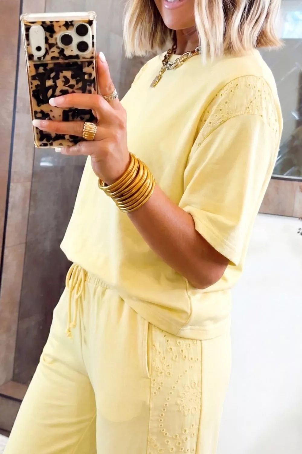 Half Sleeve Top and Drawstring Pants Set Secondary image