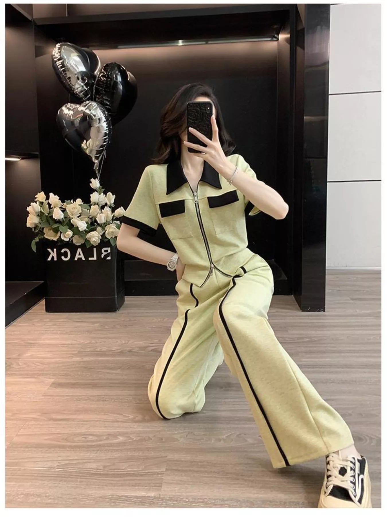 Contrast Zip Up Top and Wide-Leg Pants Set Secondary image