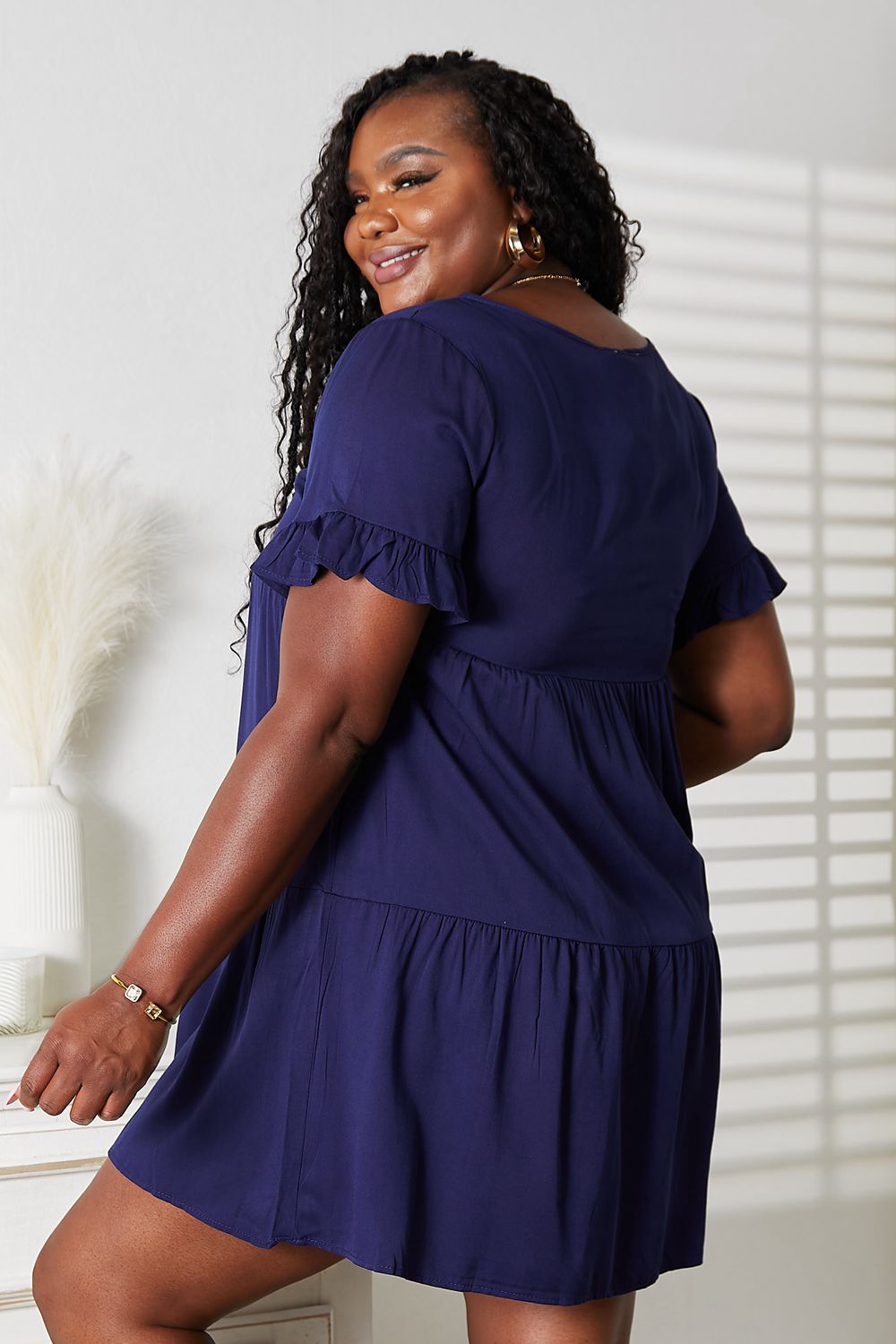 Mandy V-Neck Flounce Sleeve Tiered Dress Secondary image