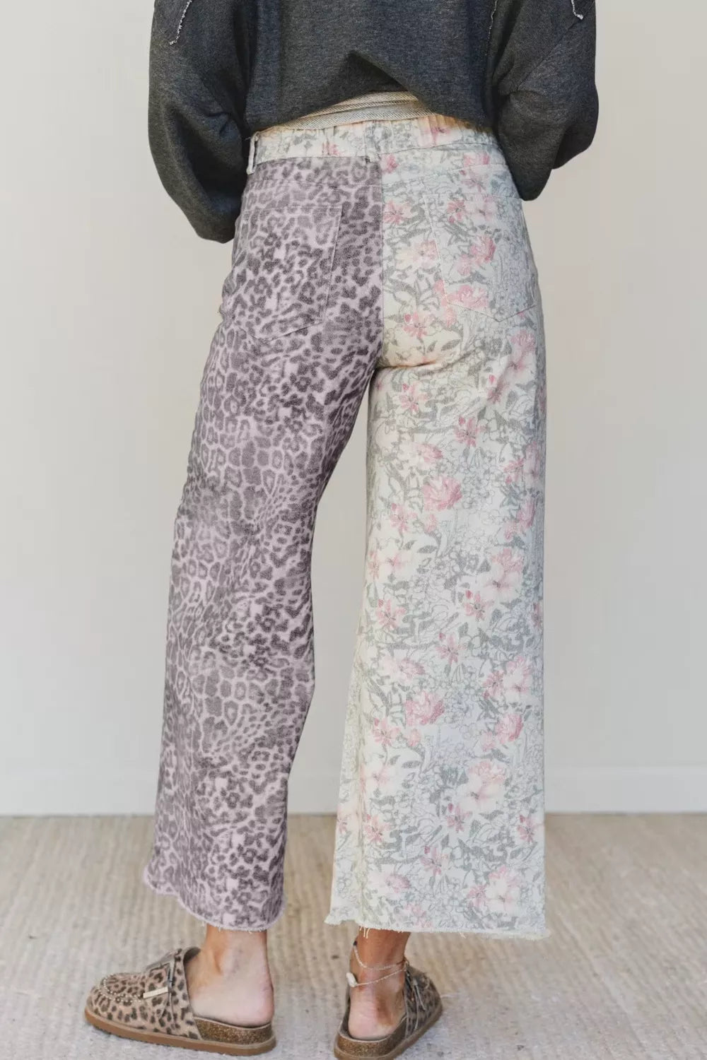 Floral and Leopard Print Wide-Leg Jeans Secondary image