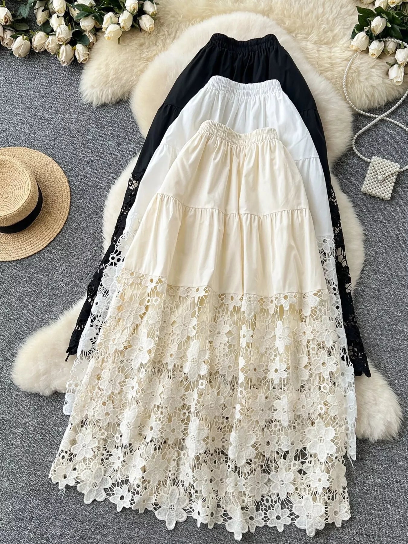 Lace Tiered Elastic Waist Skirt Secondary image