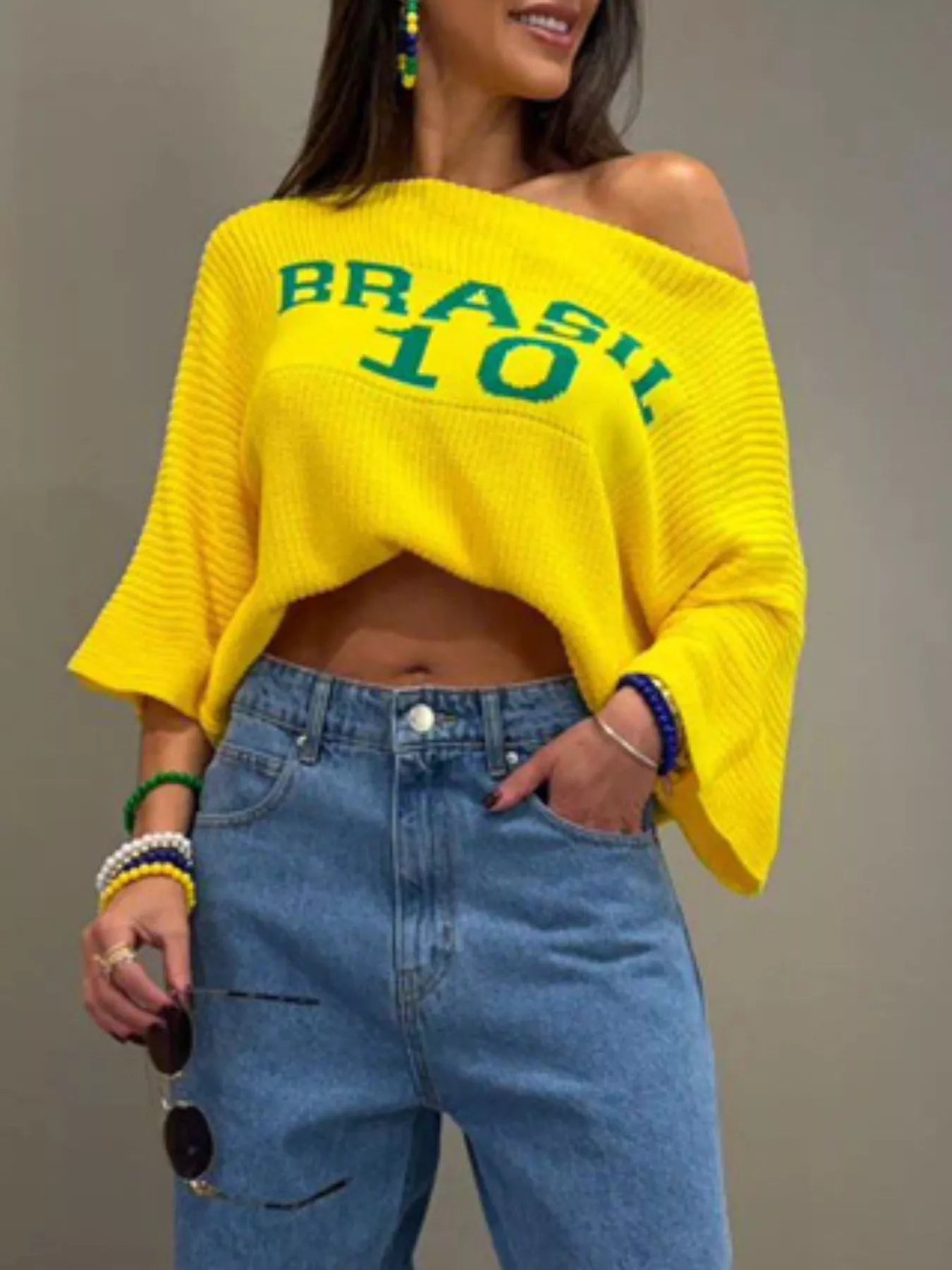 Brasil Letter Boat Neck Sweater Secondary image