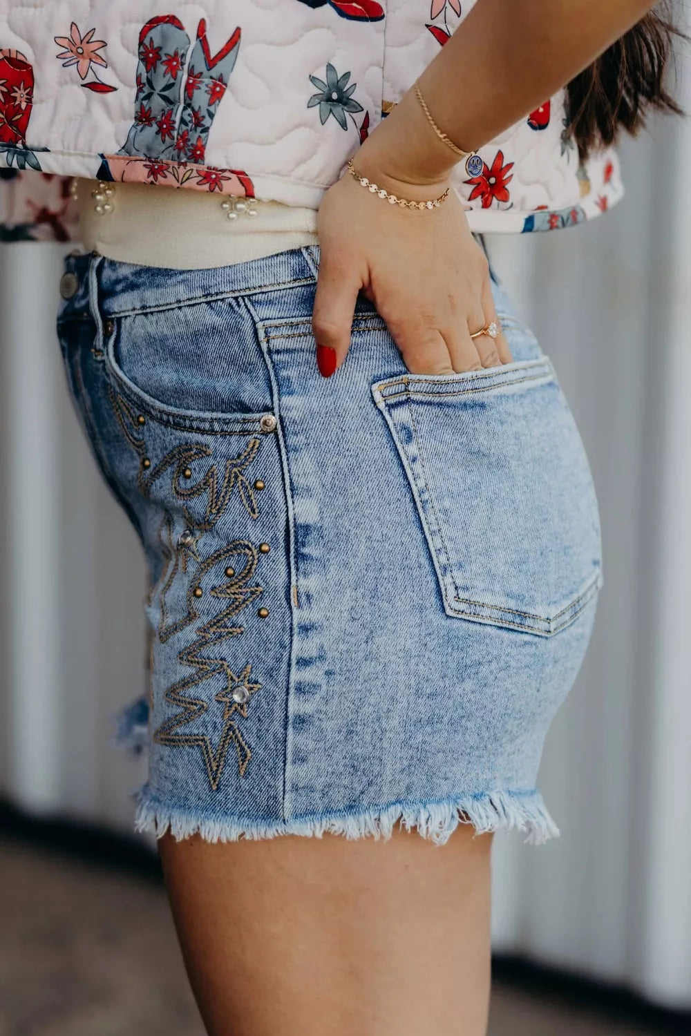 Western Embroidery Stud Denim Shorts Secondary image