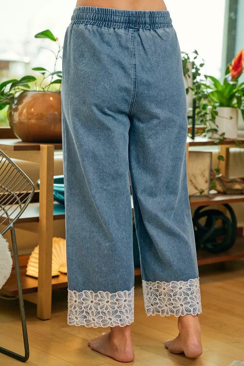 BiBi Washed Denim Waist Flower Lace Trim Pants Secondary image