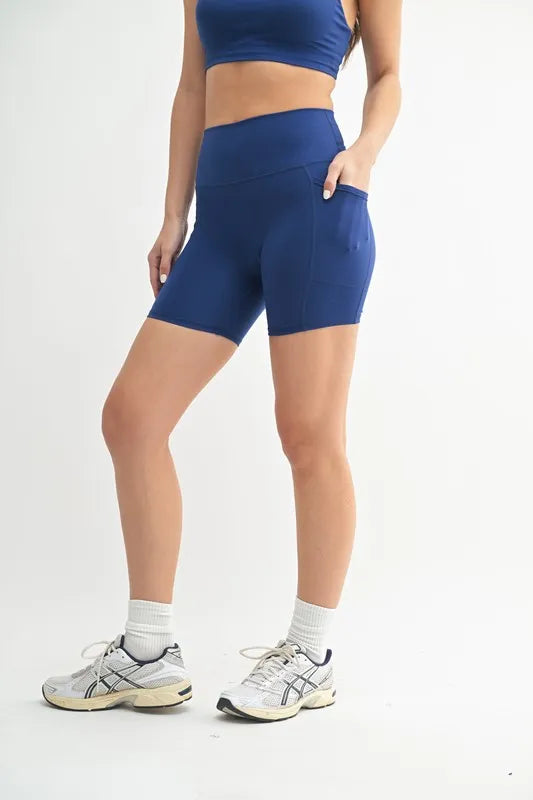MONO B Venice Cloud Light Sculpt Biker Shorts Secondary image