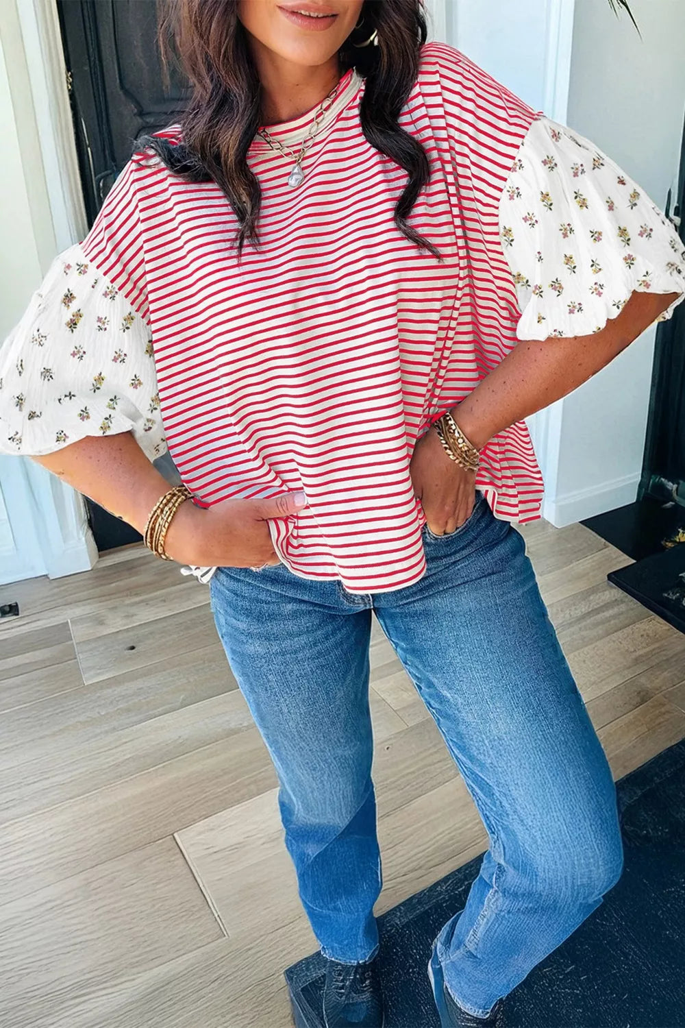 Stripe Floral Puff Sleeve Patchwork Round Neck Loose Top Secondary image